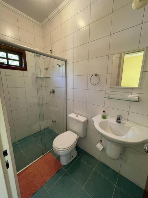 Casa do Vôo Livre com piscina e churrasqueira 20 min do Thermas