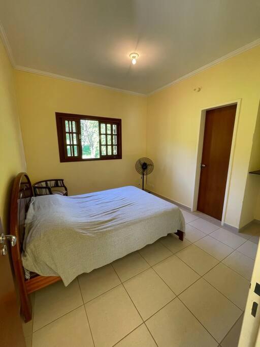 Casa do Vôo Livre com piscina e churrasqueira 20 min do Thermas