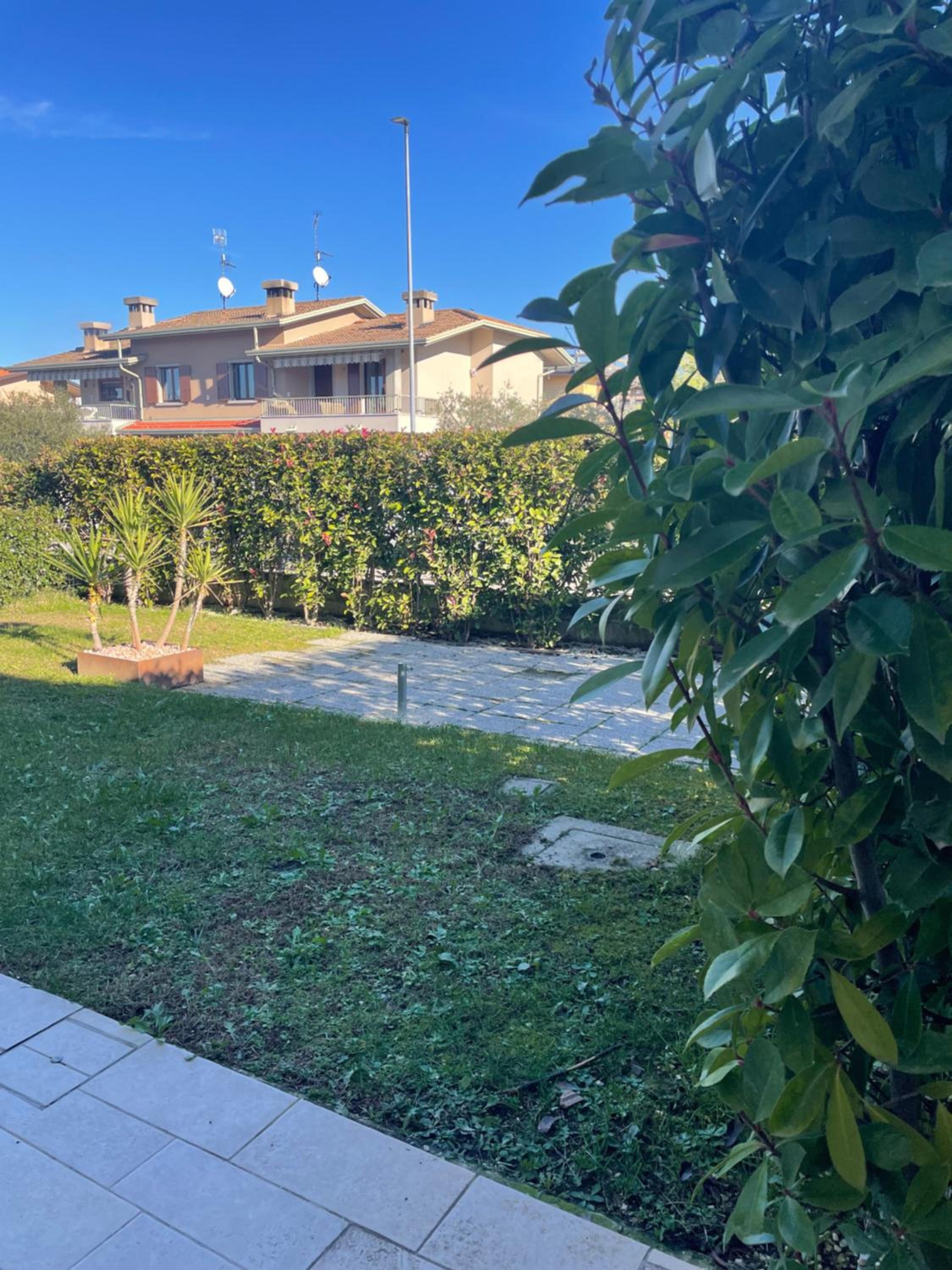 Villetta Rovizza tra i Vigneti di Lugana al Garda