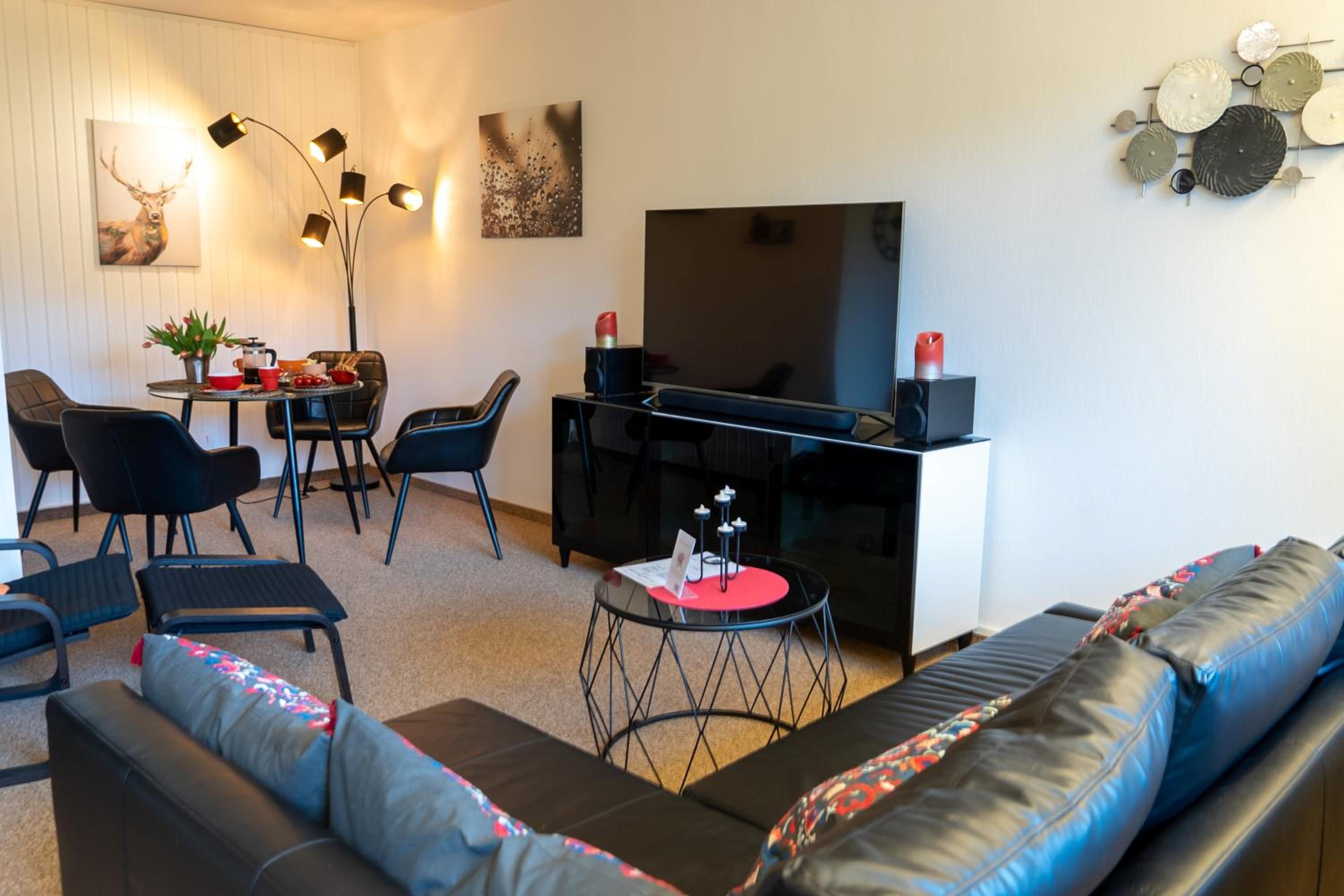 FeWo Harzer Wiesenblick, bis 2 Hunde willkommen, W-Lan, Sauna, DTV 4 Sterne, 3 Pfoten