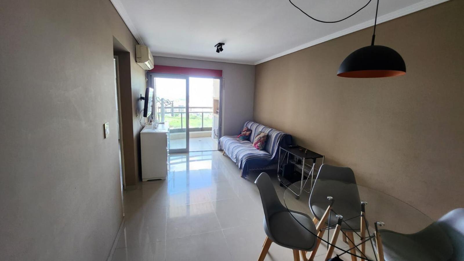 Departamento de 1 dormitorio con cochera y piscina