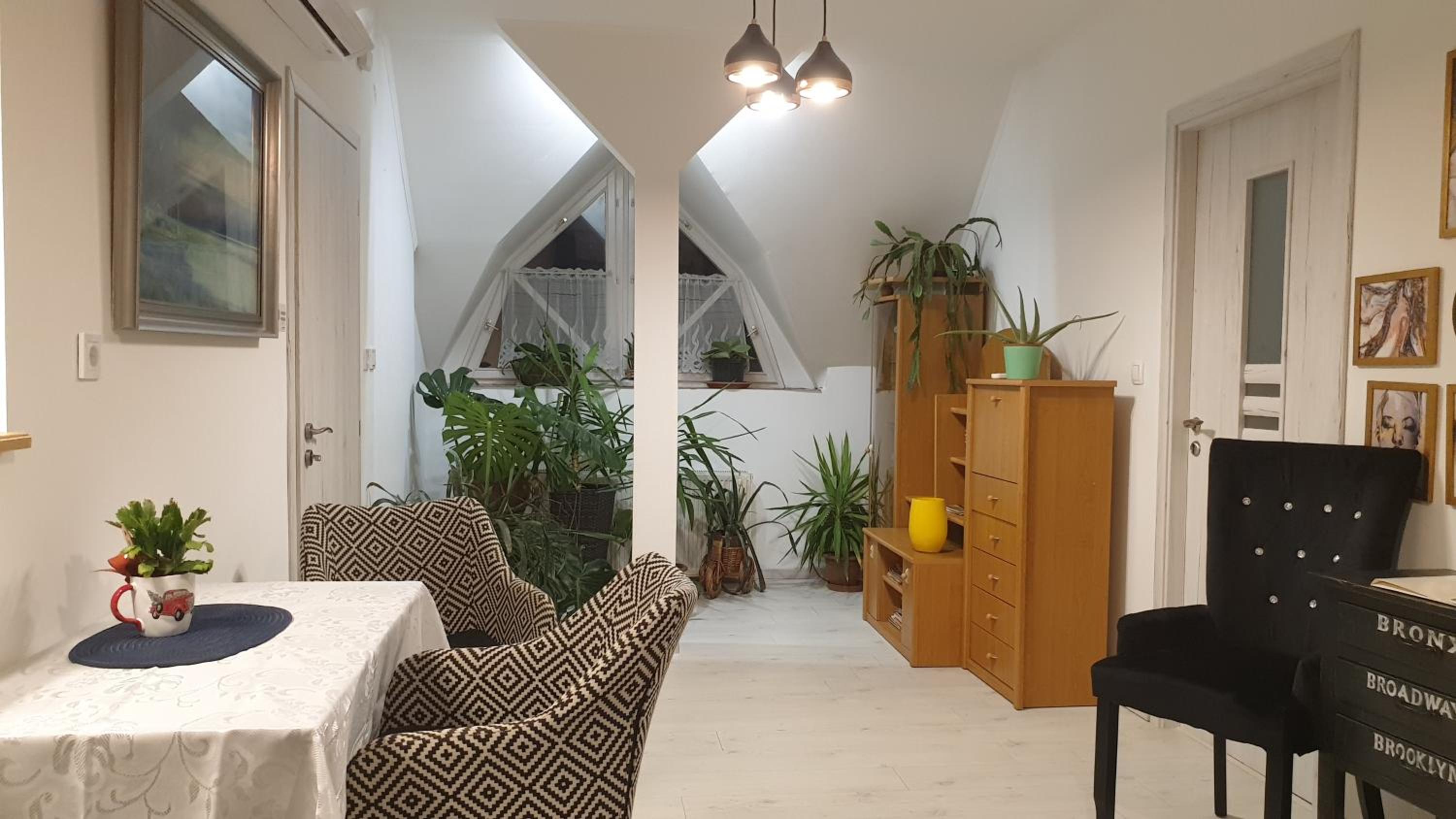 Vár-i Apartman view 4