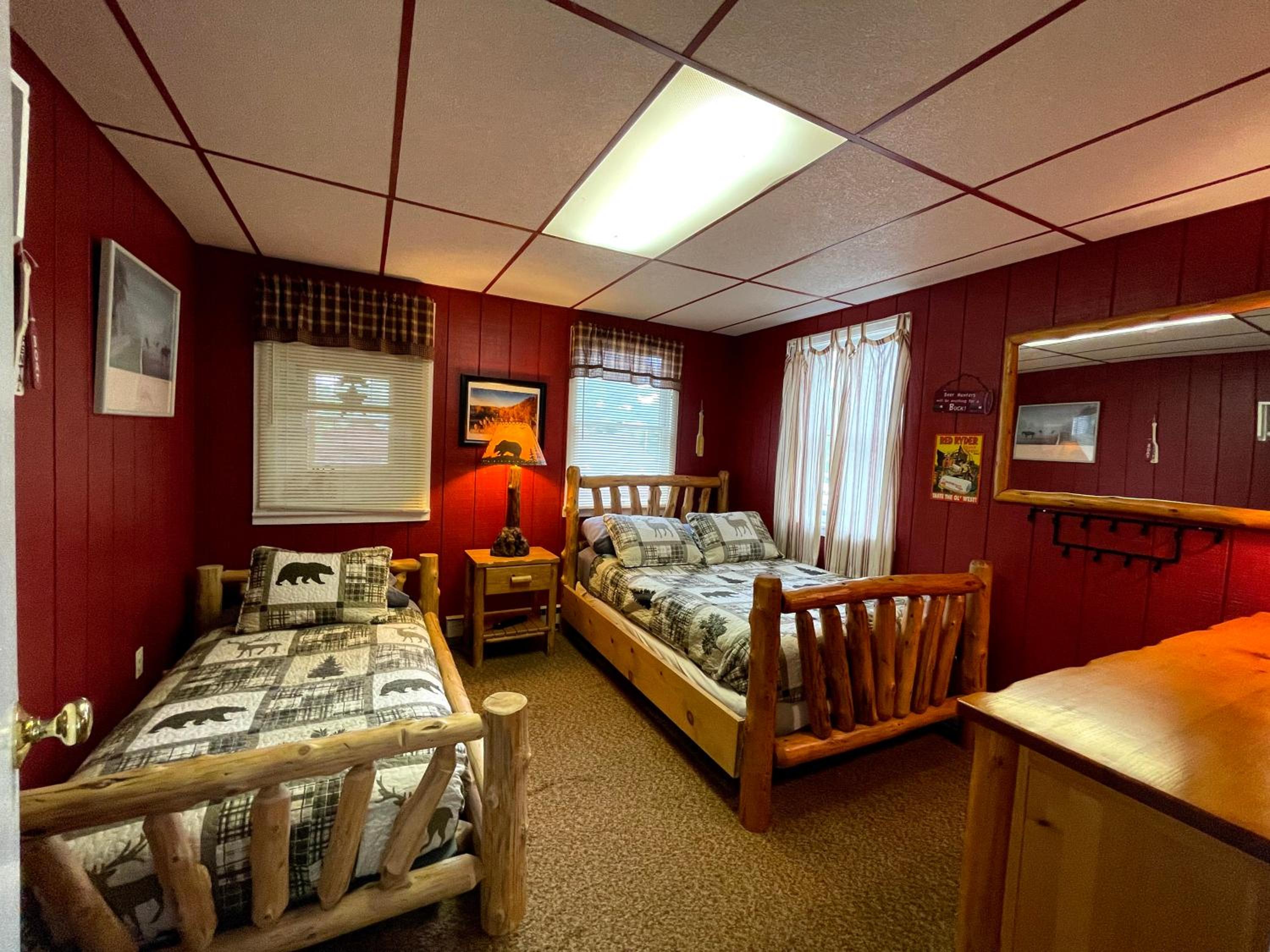 Ryder's Lodge