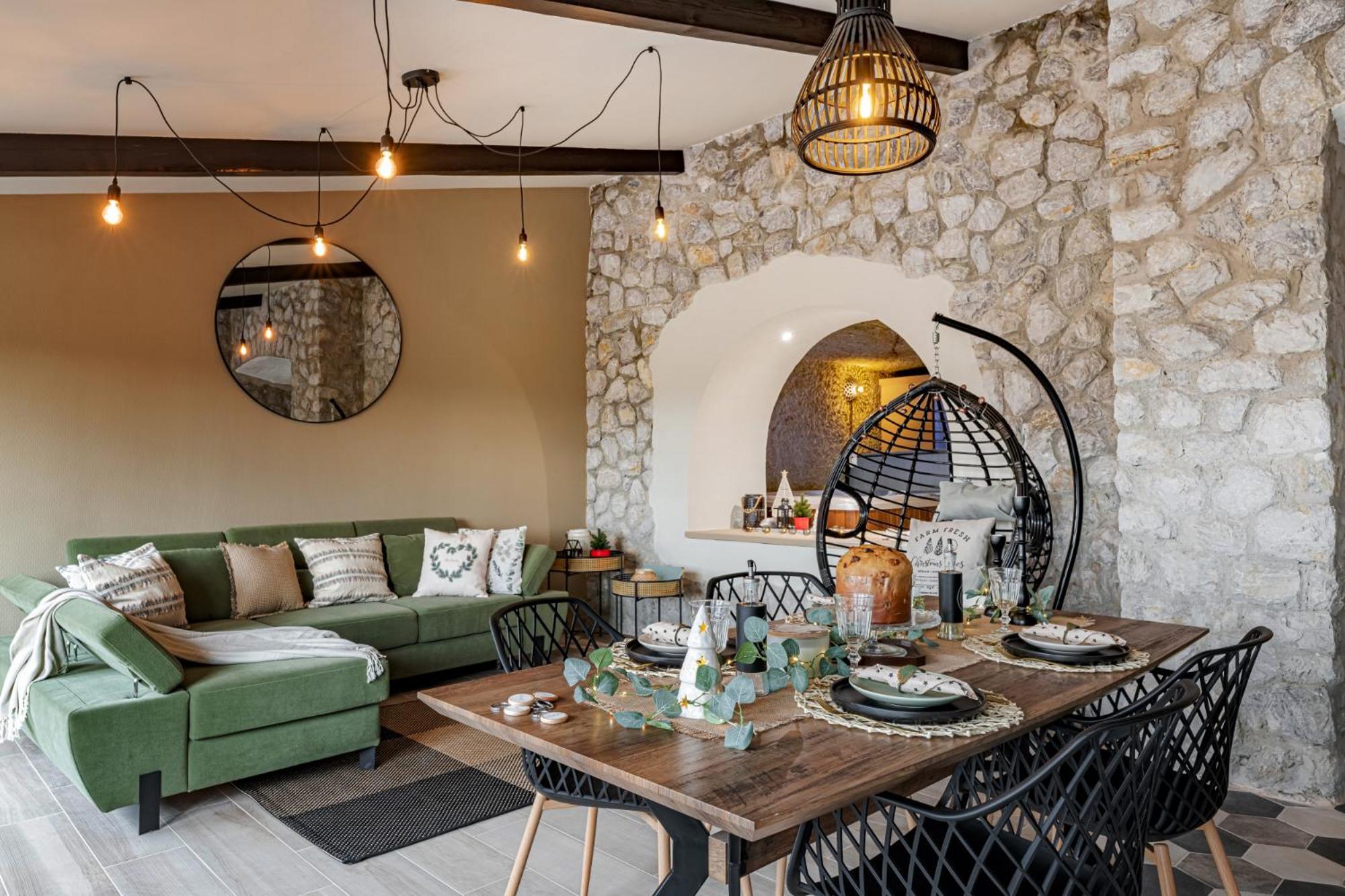 La Cantina