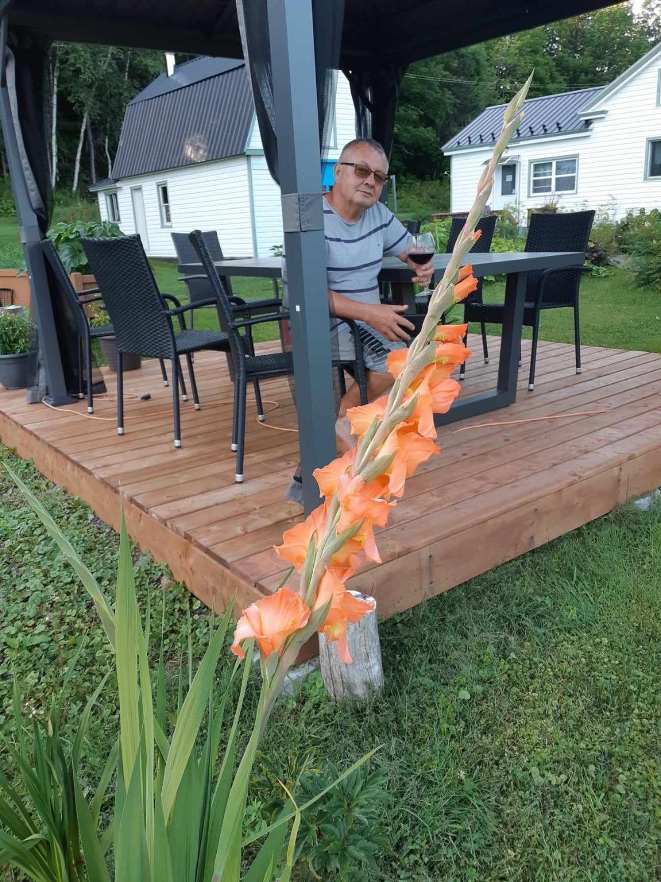 Big Axe Bed & Breakfast