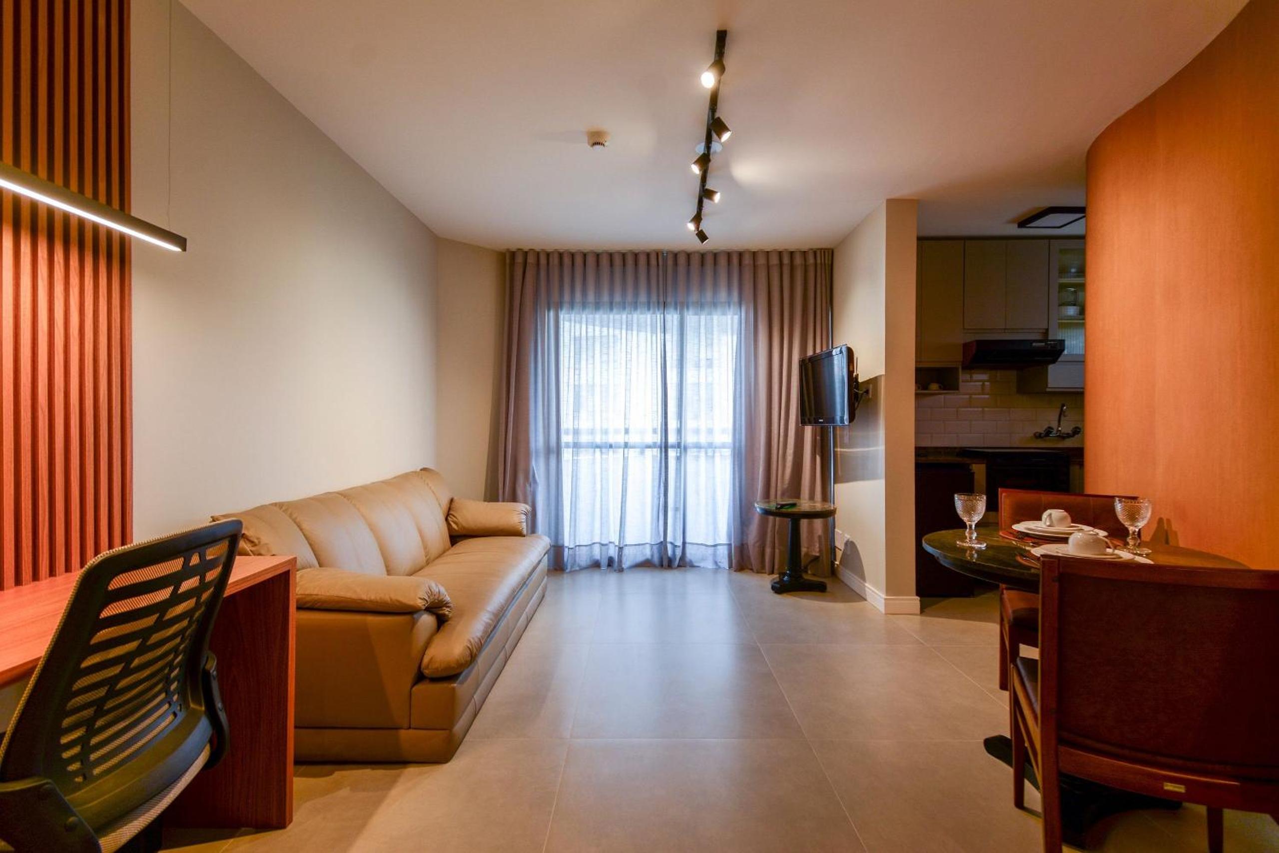 Wall Street Apartments by BnbHost