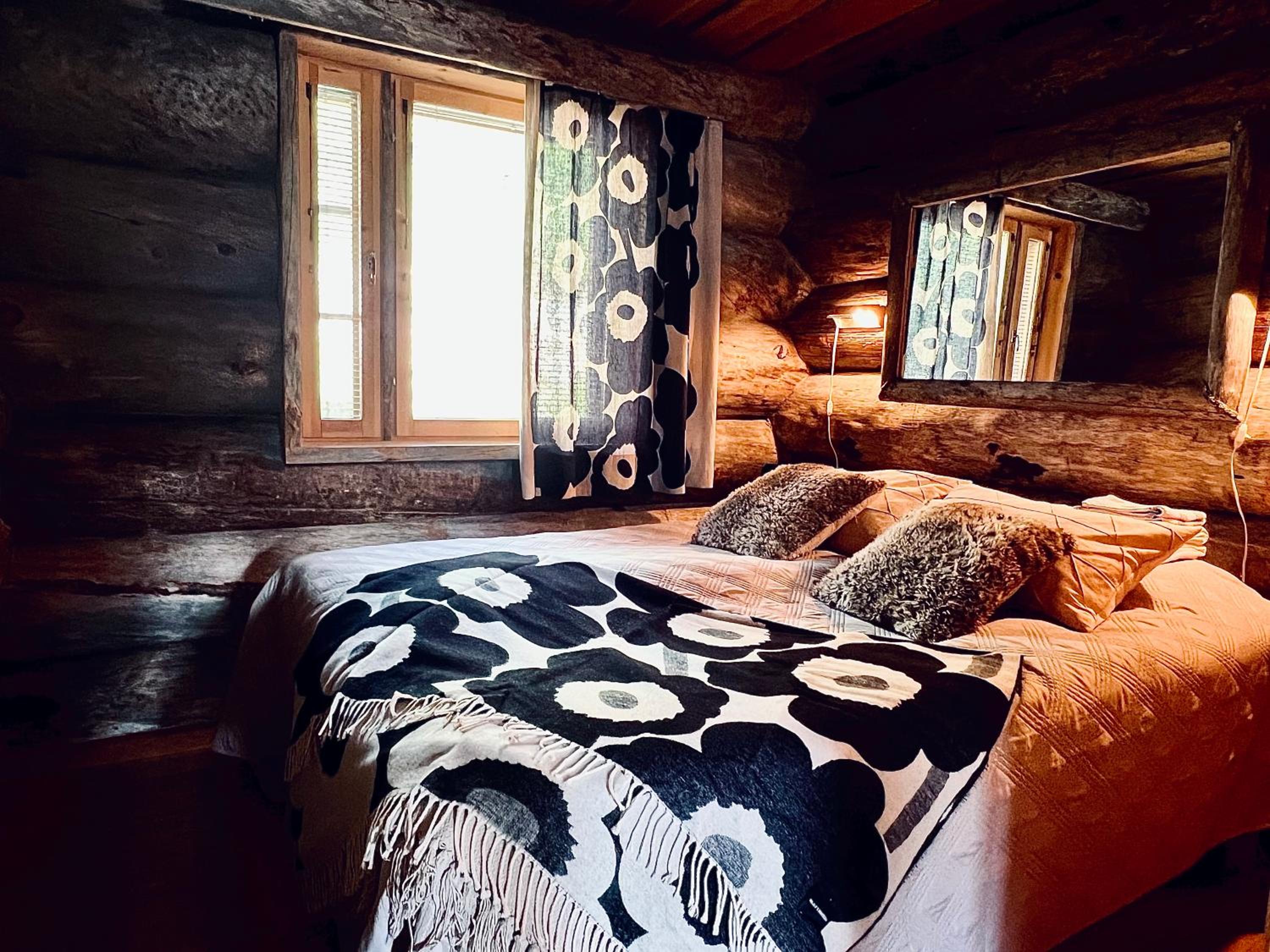 Ruka View at the Slopes Ski in, Family & Bike Park, National Park, hike trails - Lapland Villas view 5