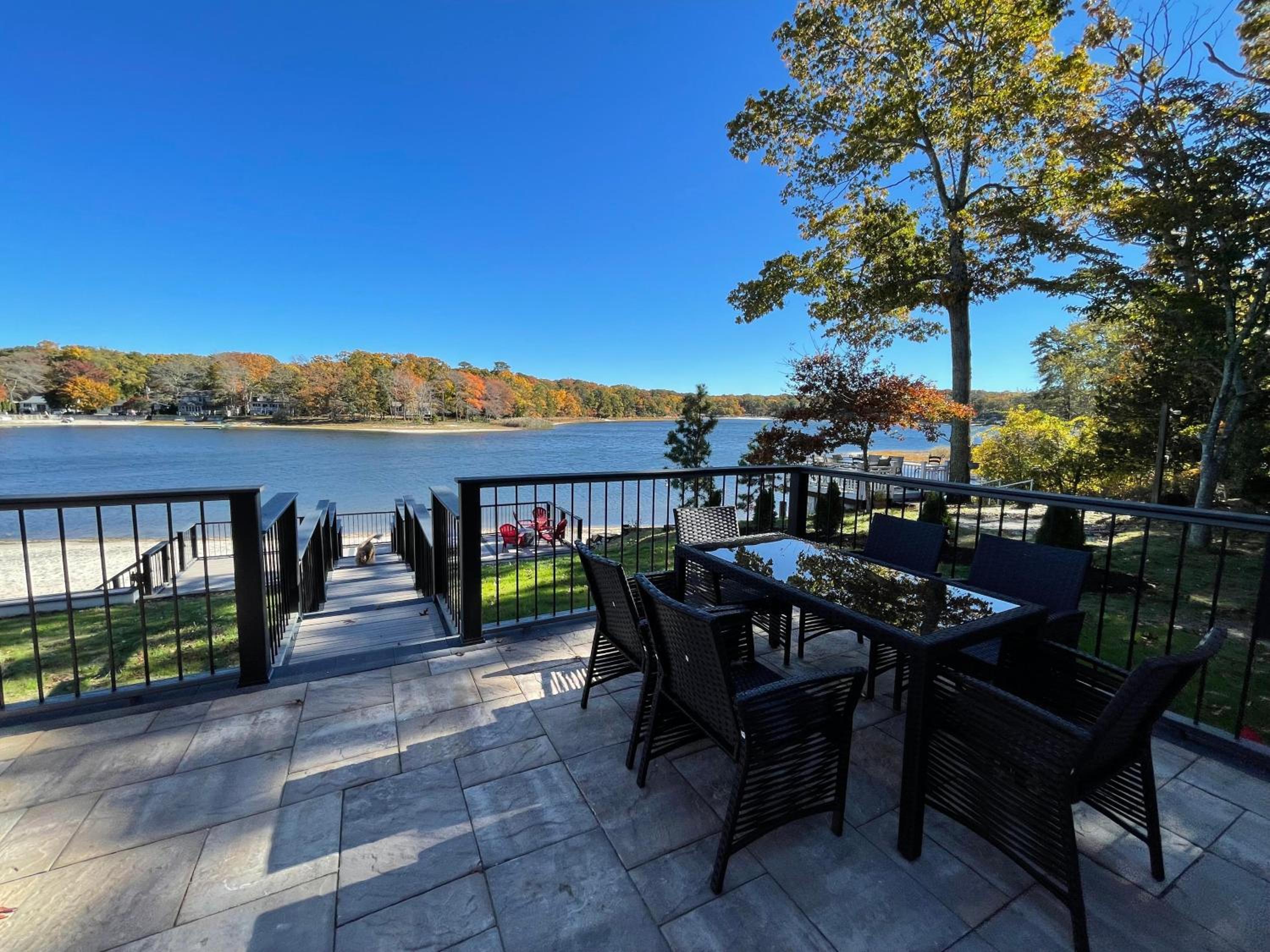 Lake Panamoka Bliss 3BR High End Home Lakeside Pristine Views - Property Image 1