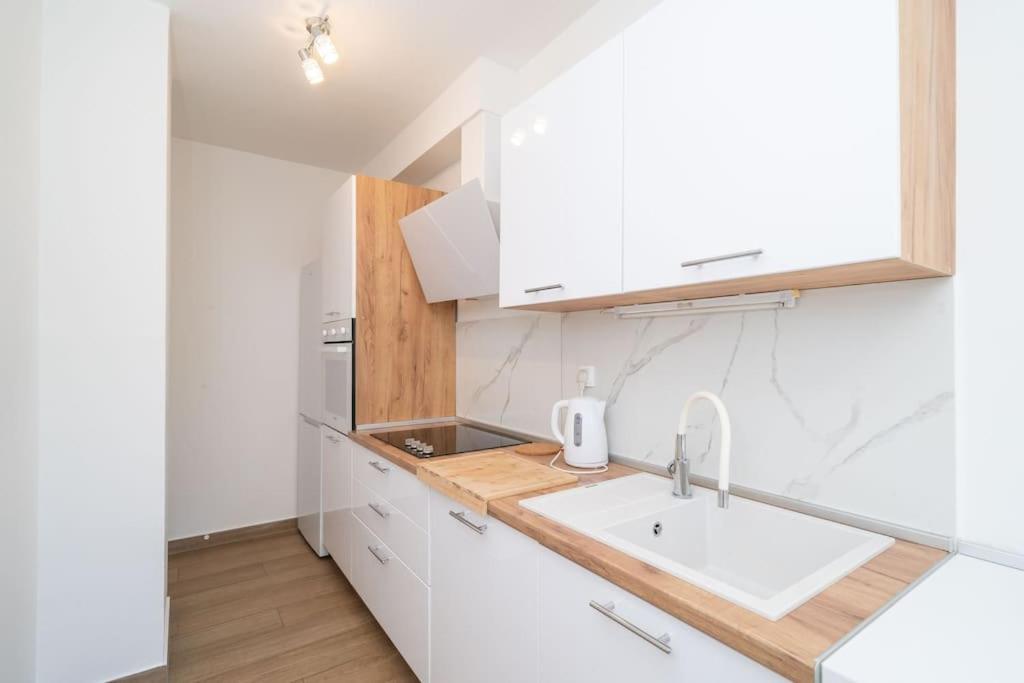 Apartment Tajchi, 5 min from Rixos Beach