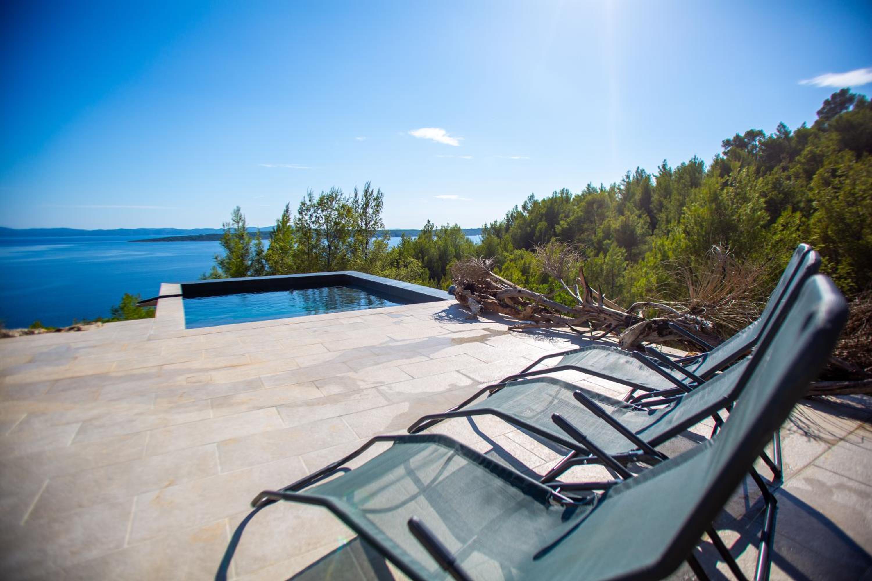 Secluded Sea View Sanctuary - Pool & Total Privacy, 250m to Beach - Falcon View Hvar
