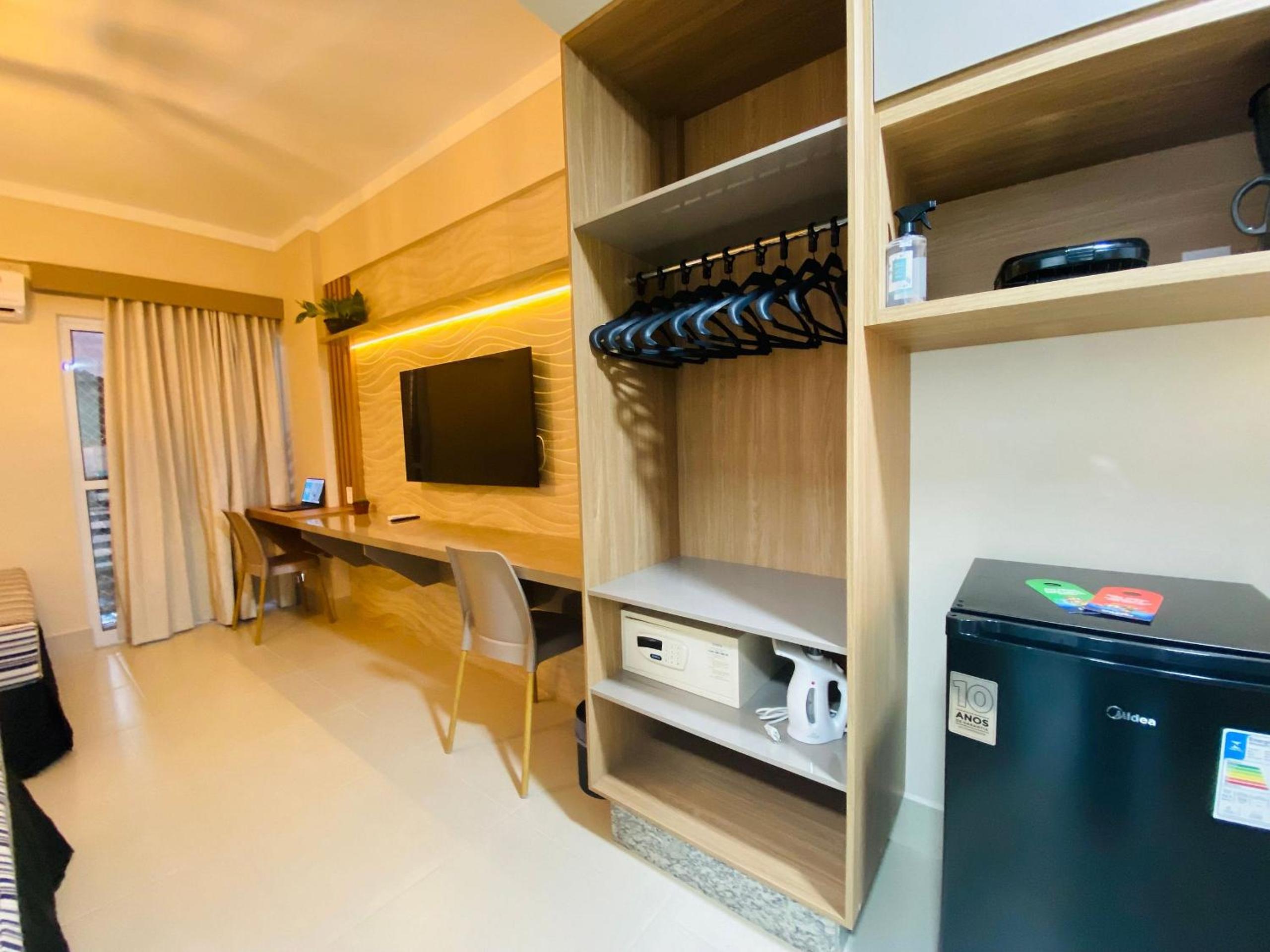 Spazzio diRoma with access to diRoma Acqua Park