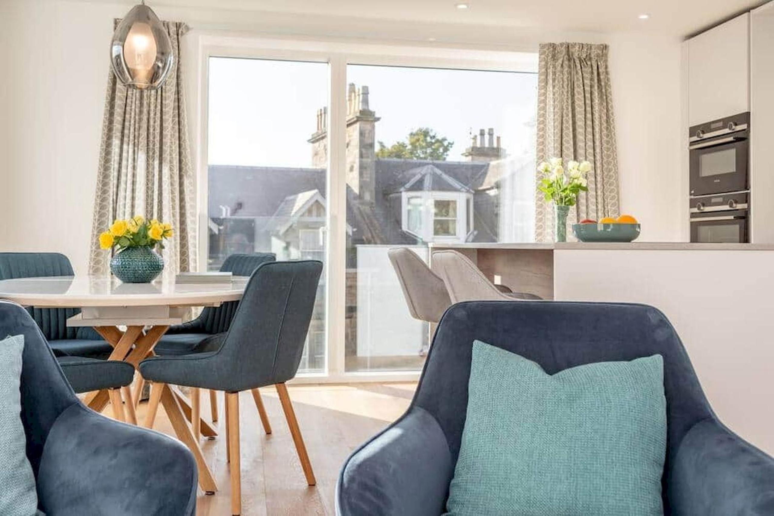 Lade Braes Apartments - No 22D