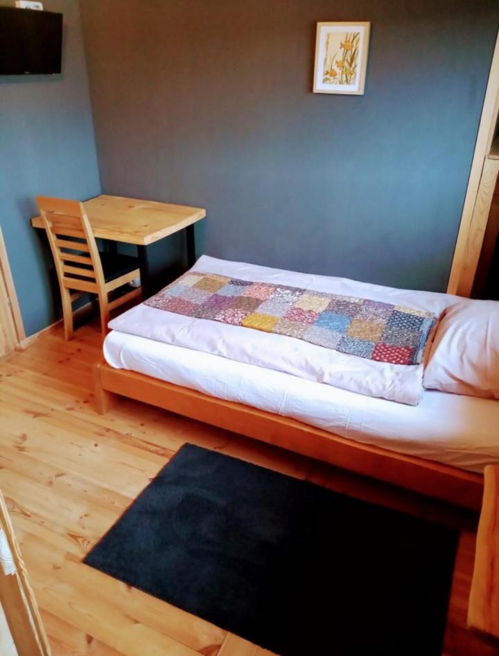 Photo 16