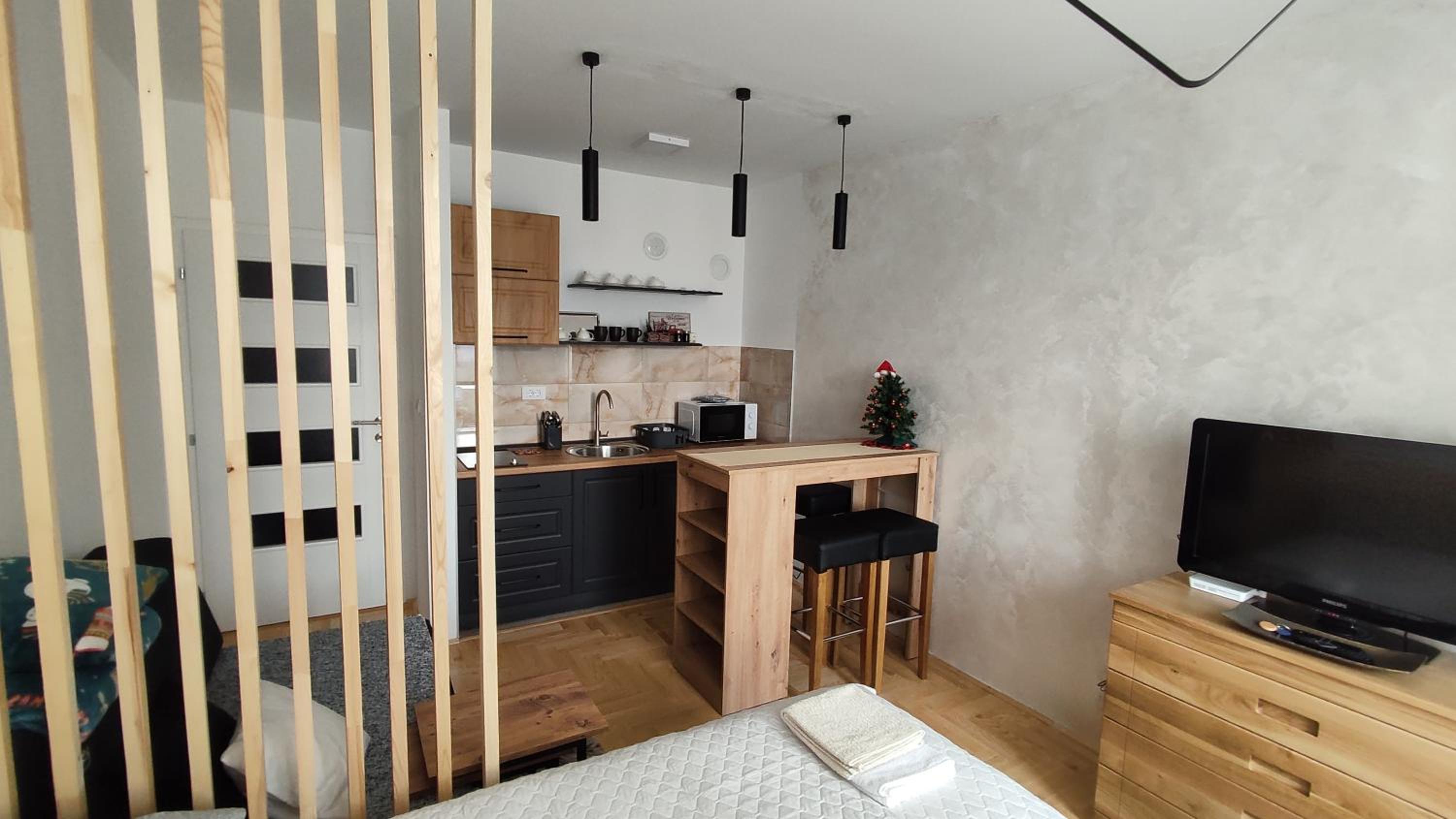 Studio apartman Pale