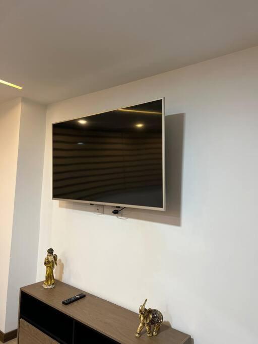 New Luxury Apartment