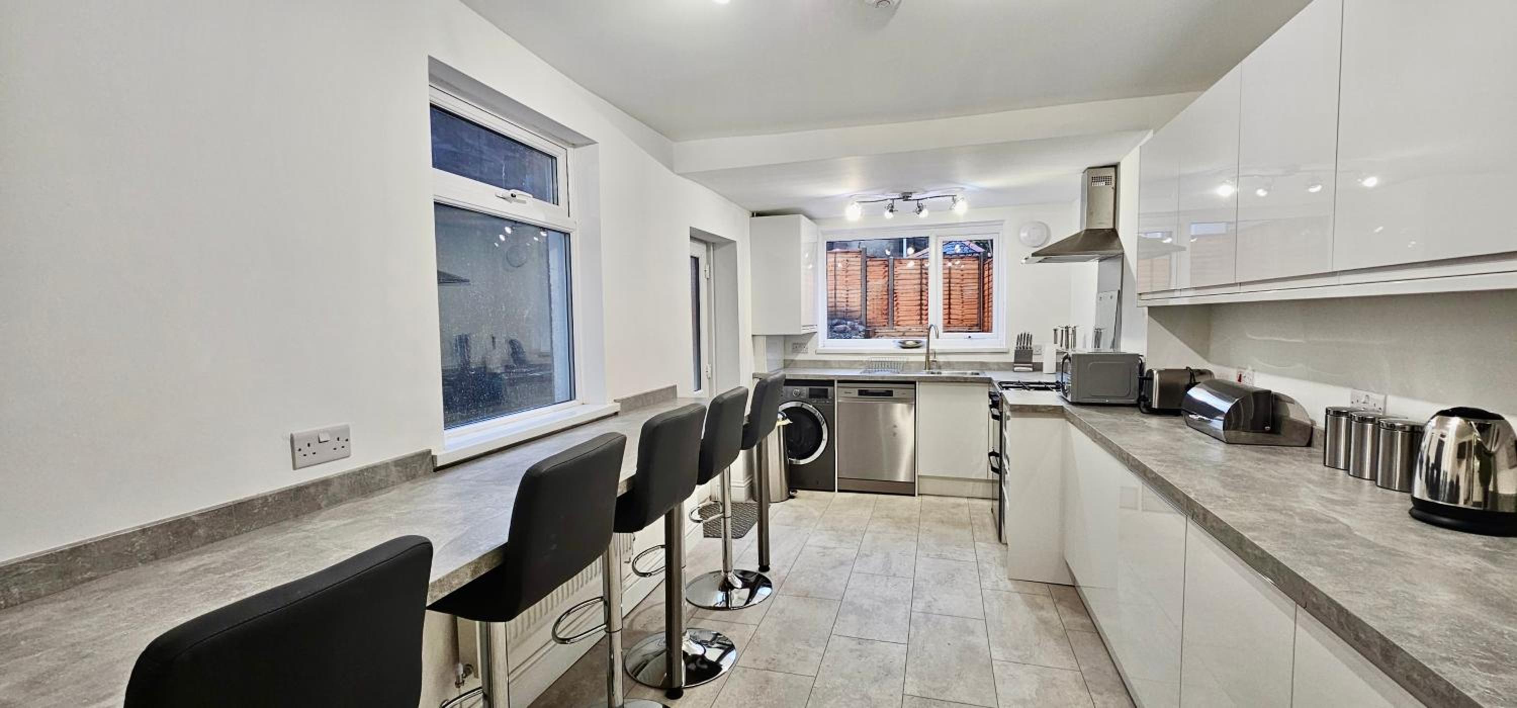 Bedford Street by Switchback Stays view 5