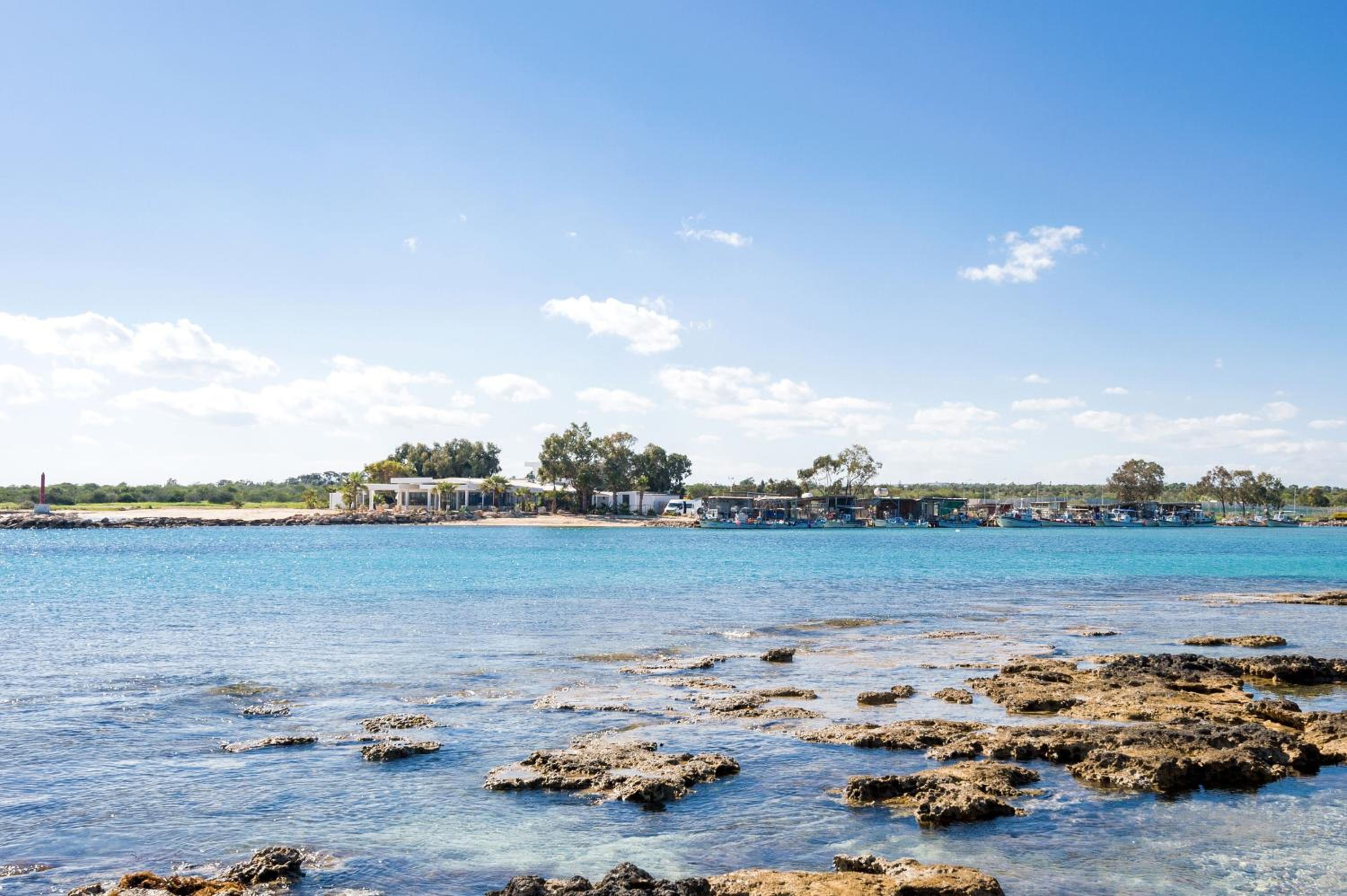 Villa Ioanna - 50m from Med Sea