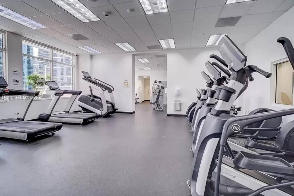 New Stunning 2Br Brickell Condo-Free Parking