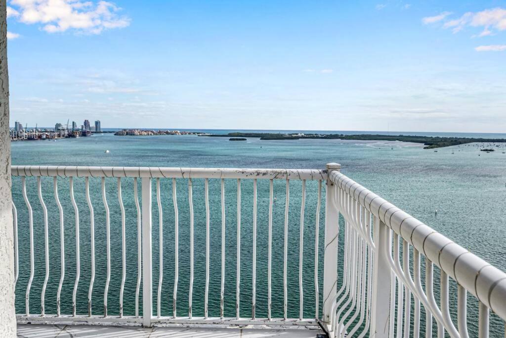 New Stunning 2Br Brickell Condo-Free Parking