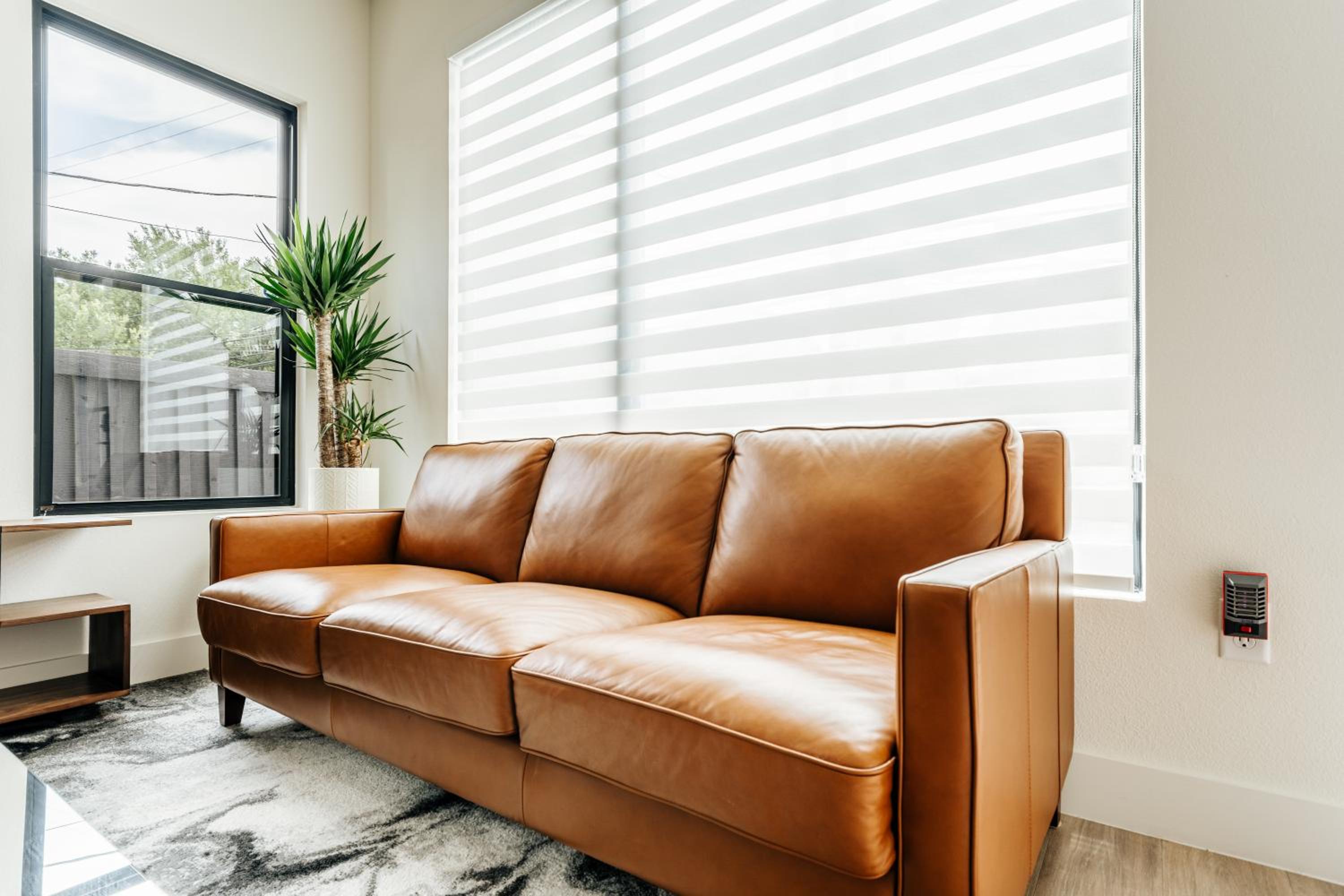 25% OFF Weekly New Cozy 4B EVcharger Gym The Haus view 4
