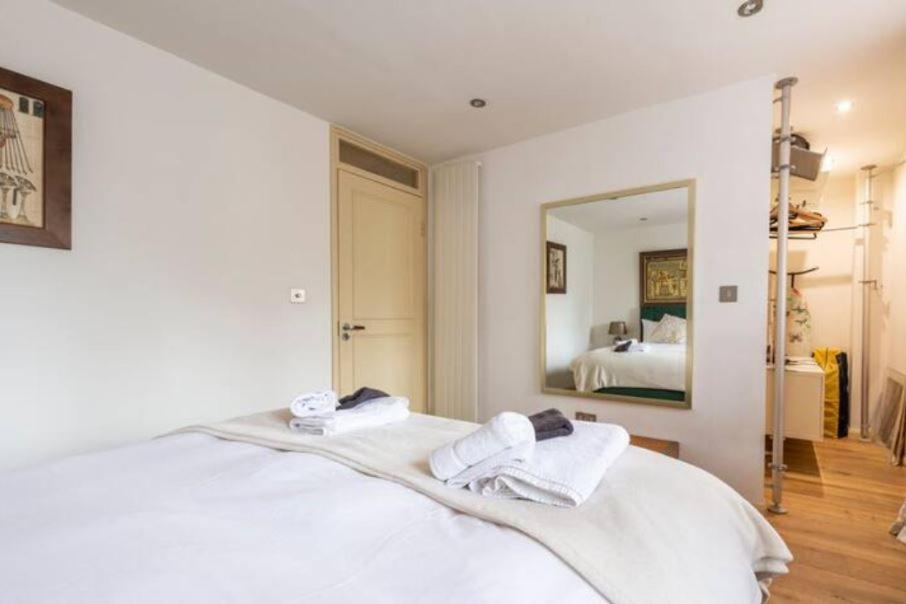 Super Central beautiful Three Bedroom
