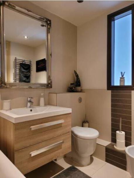 Super Central beautiful Three Bedroom