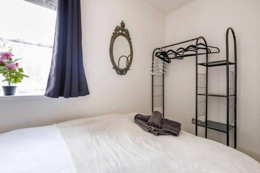 Super Central beautiful Three Bedroom