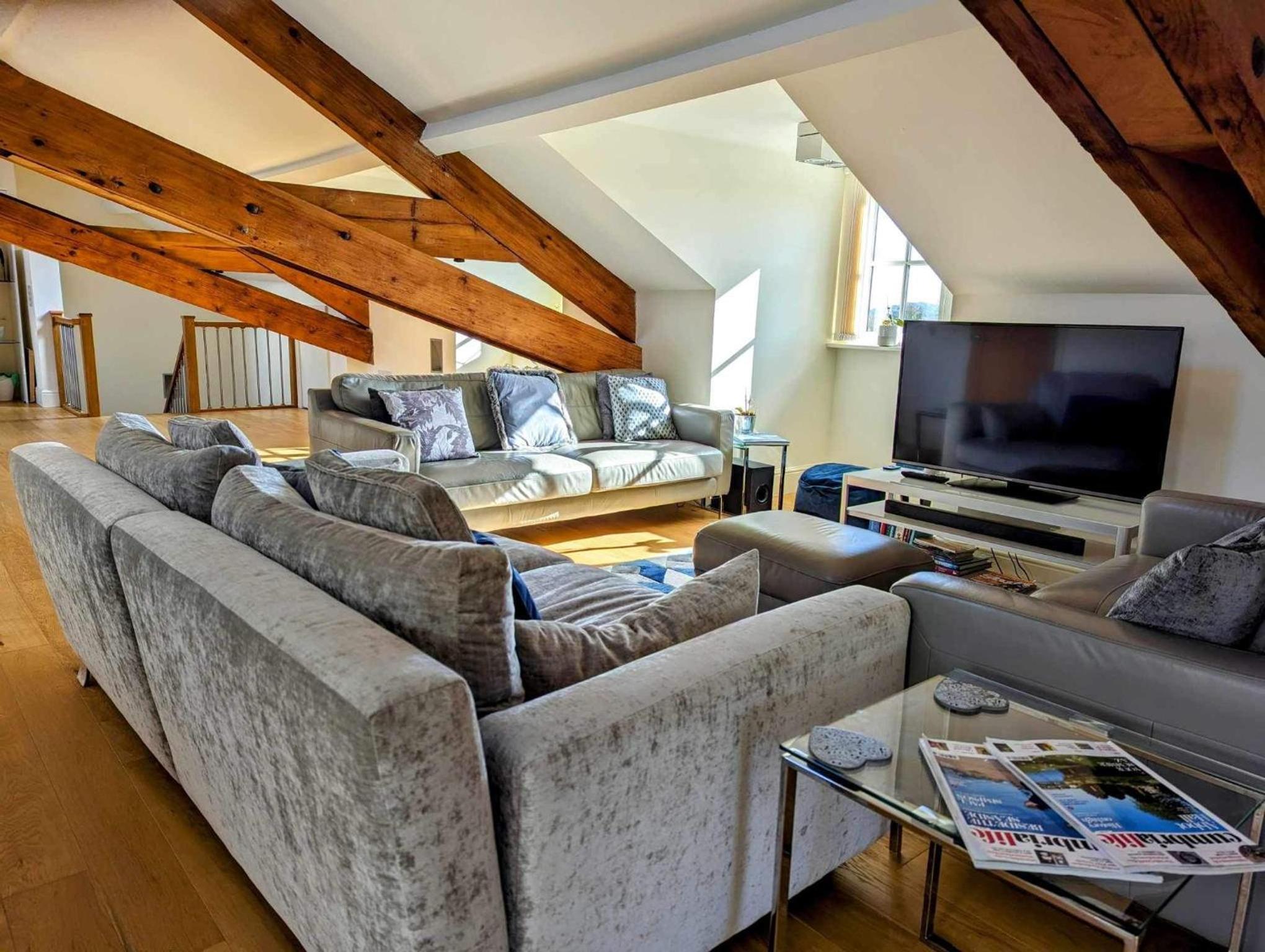 Stunning 3 Bedroom Penthouse in Ulverston Center view 2