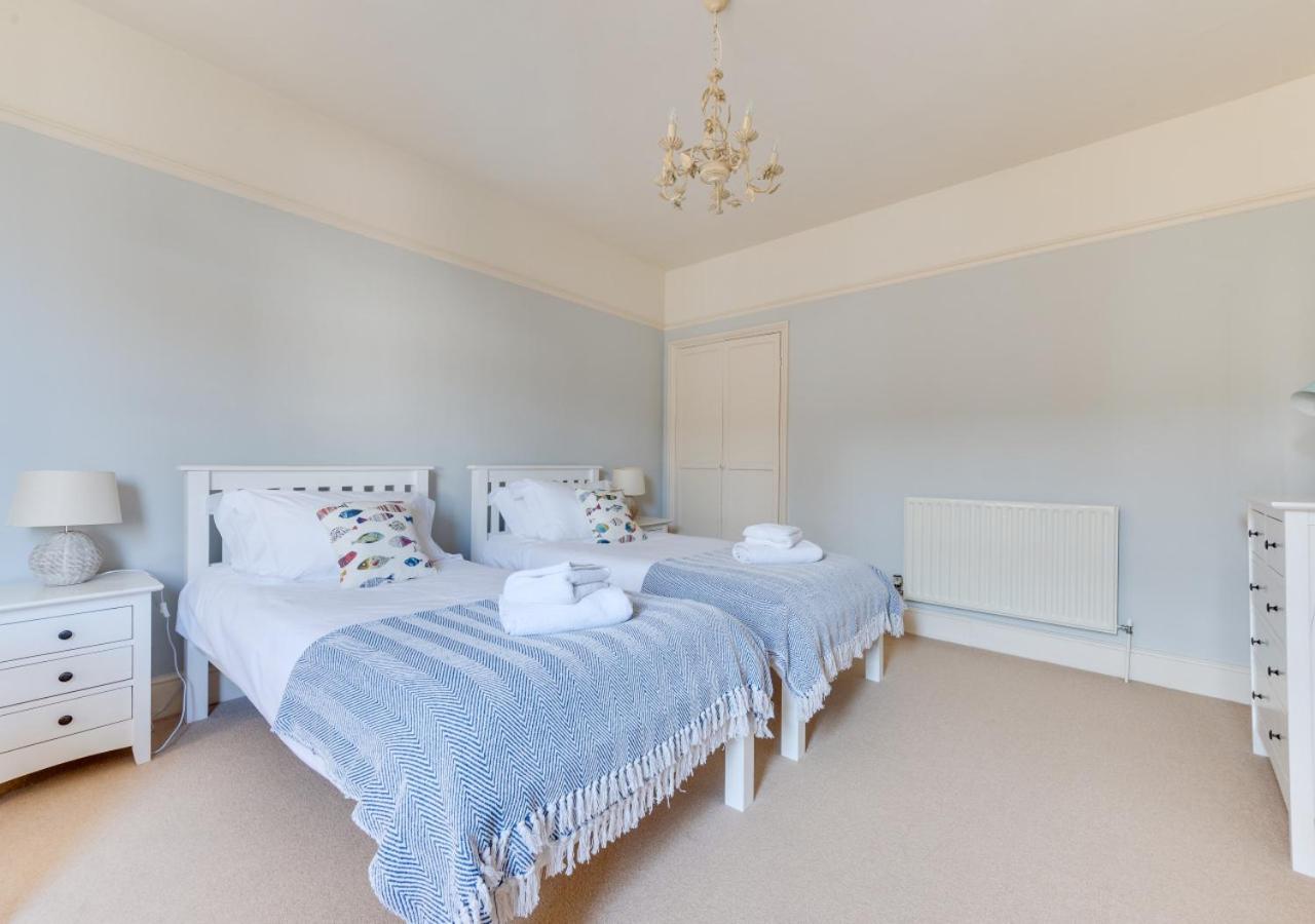 4 Bed in Southwold oc-hwye view 5