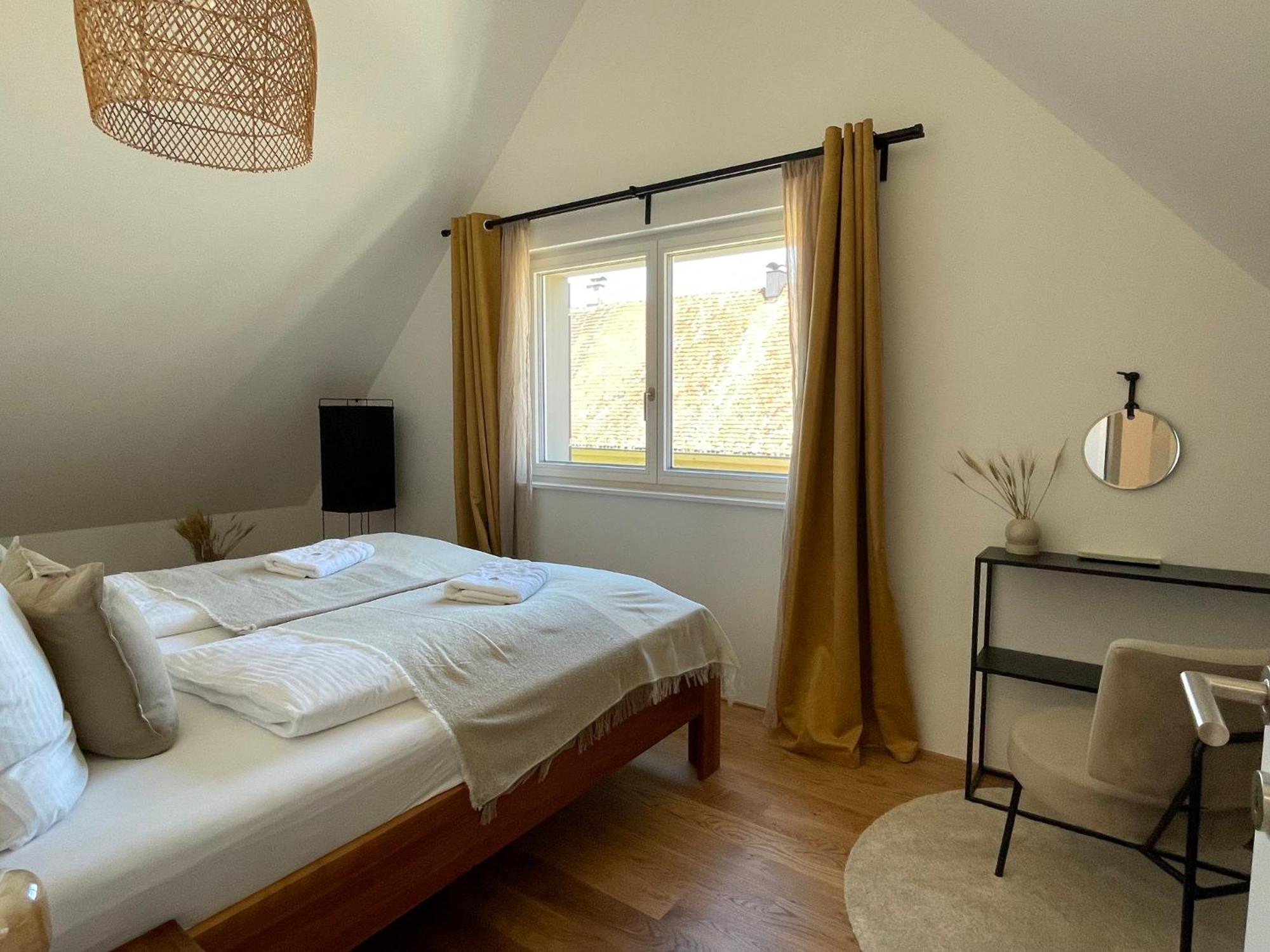 VINCENT Loft in der Innenstadt - mit Garage