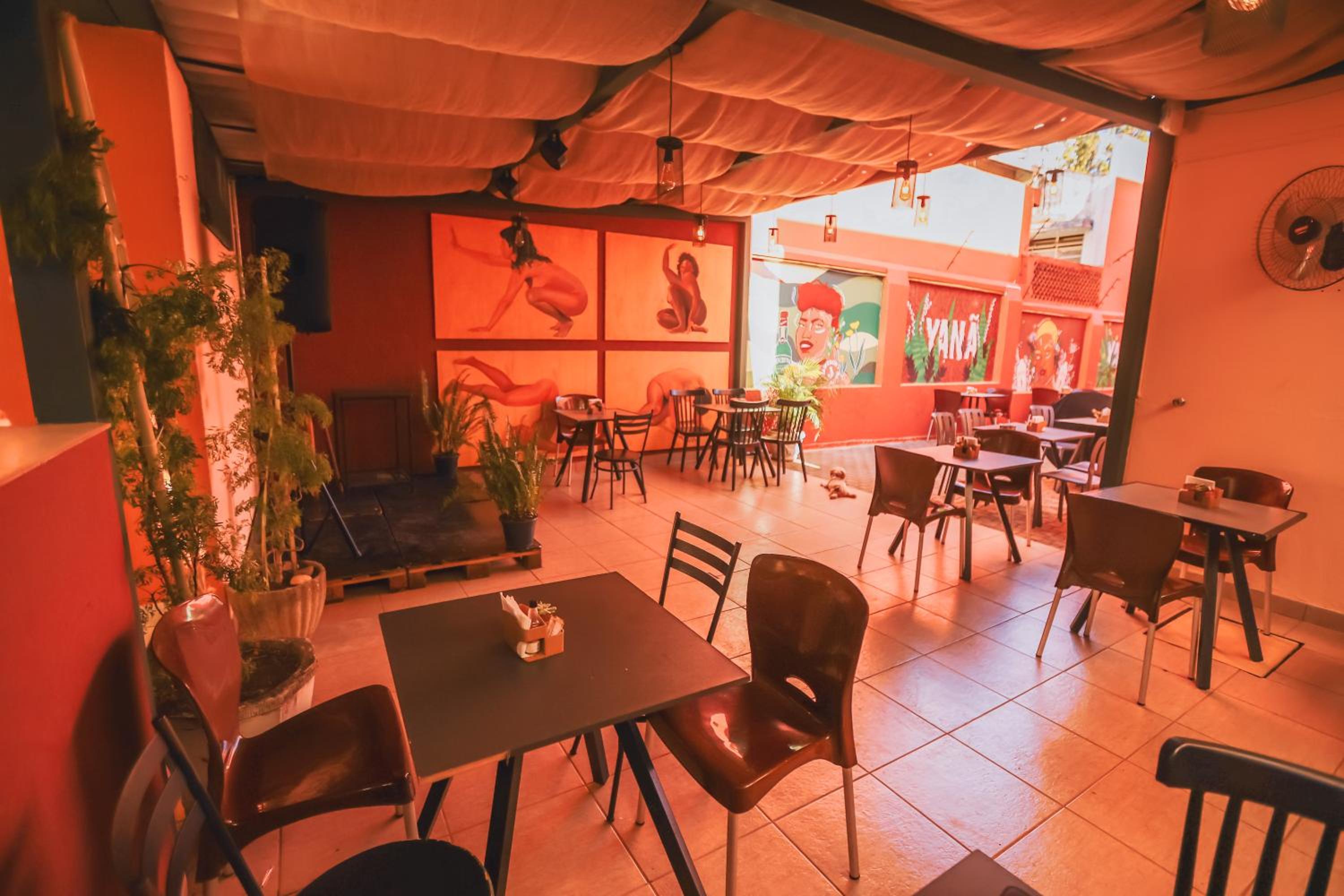 Poente Hostel