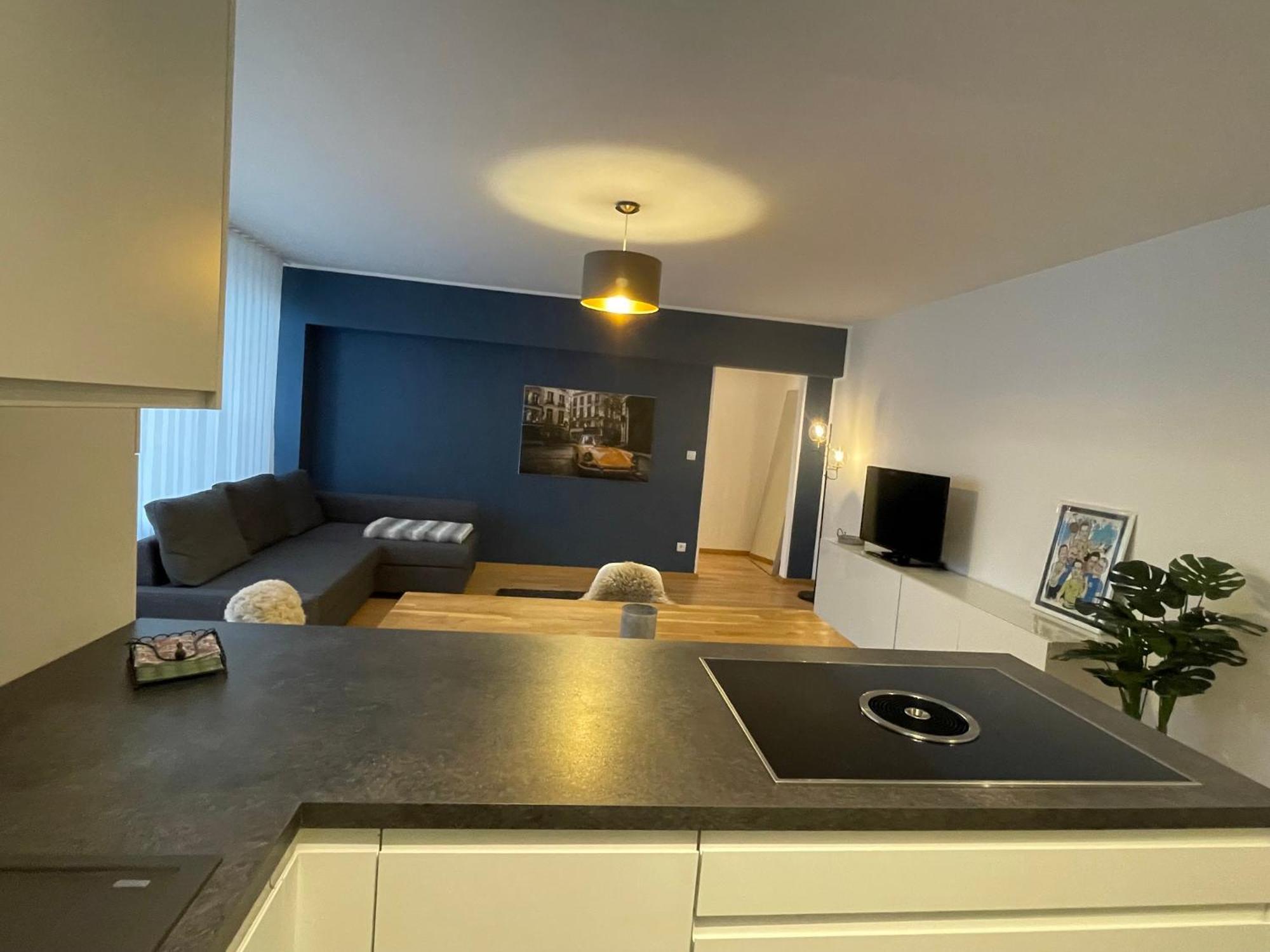 Stylische Stadt-Wohnung Bregenz - mit Parkplatz