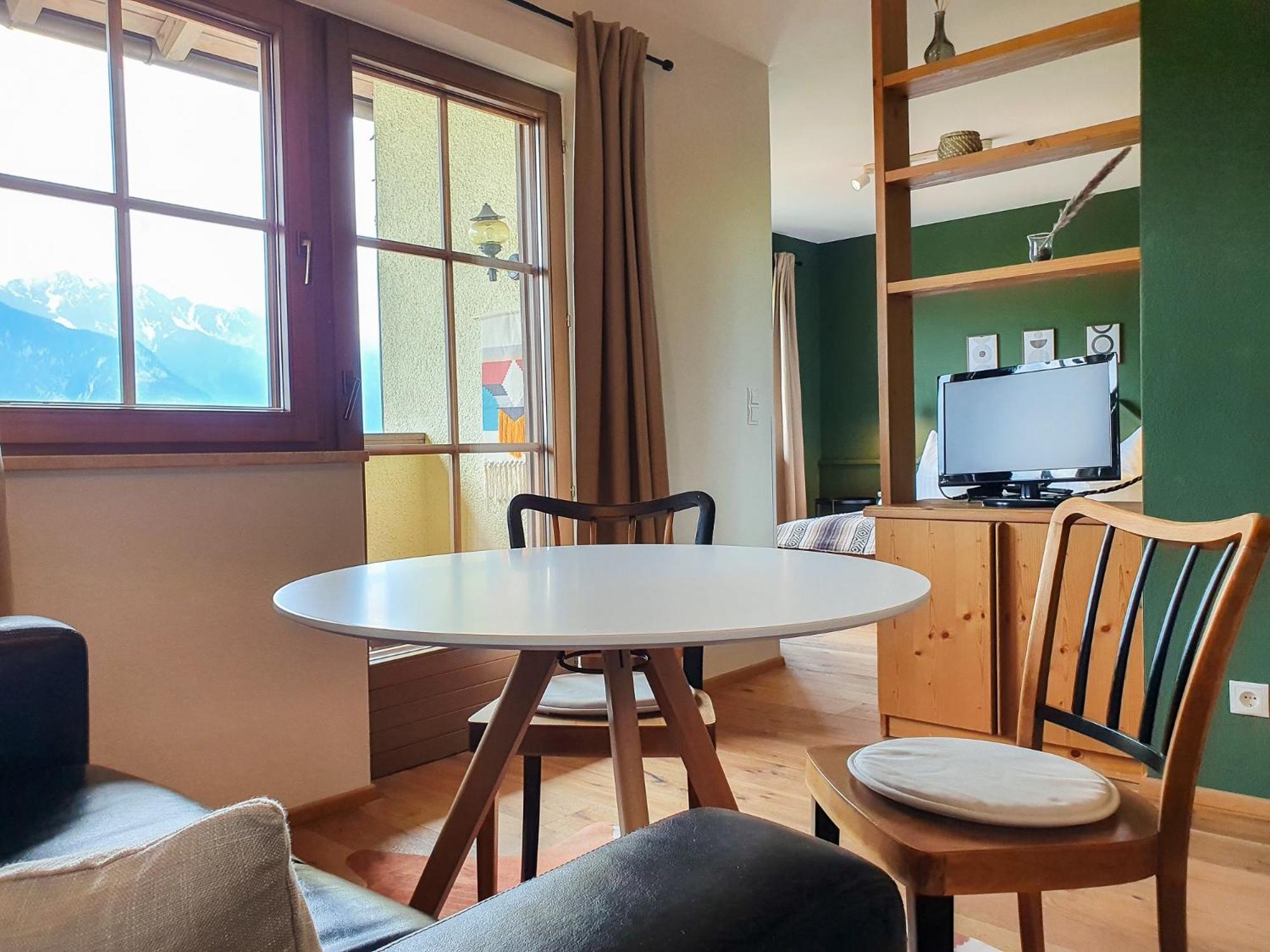 Alpenflair Apartment mit Balkon - inkl Parkplatz #6