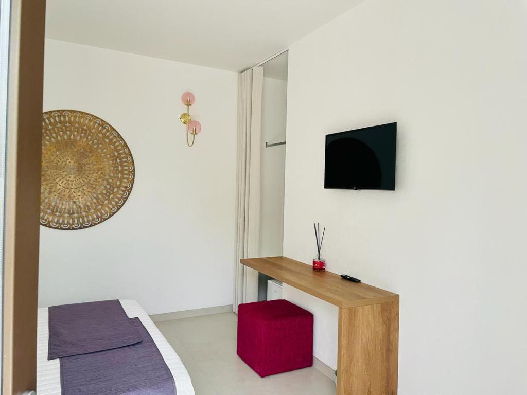 hotel room