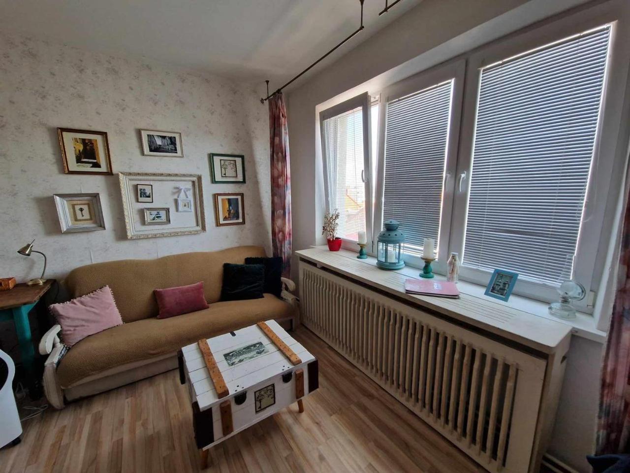 Touch of history apartment view 3