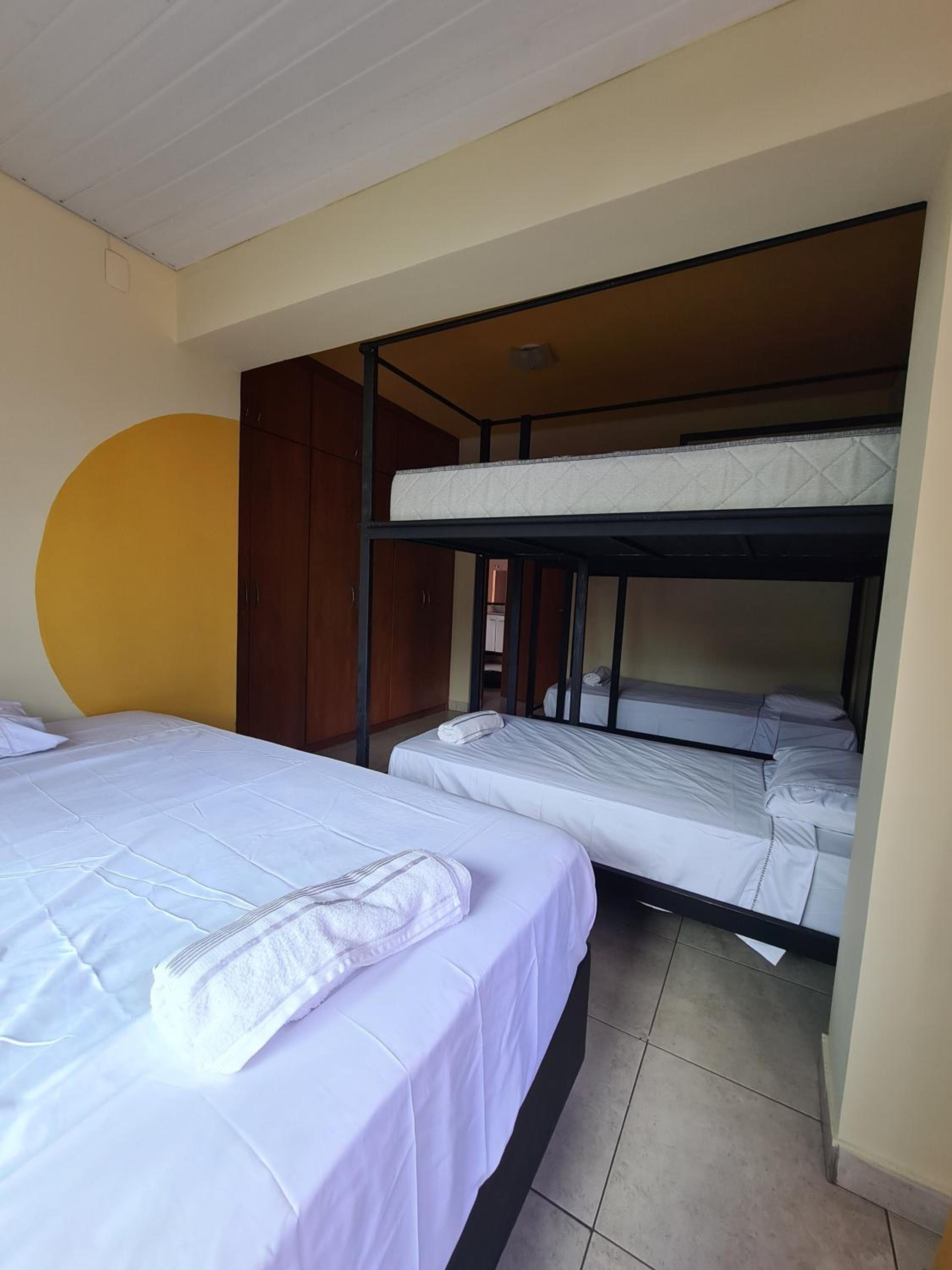 Poente Hostel
