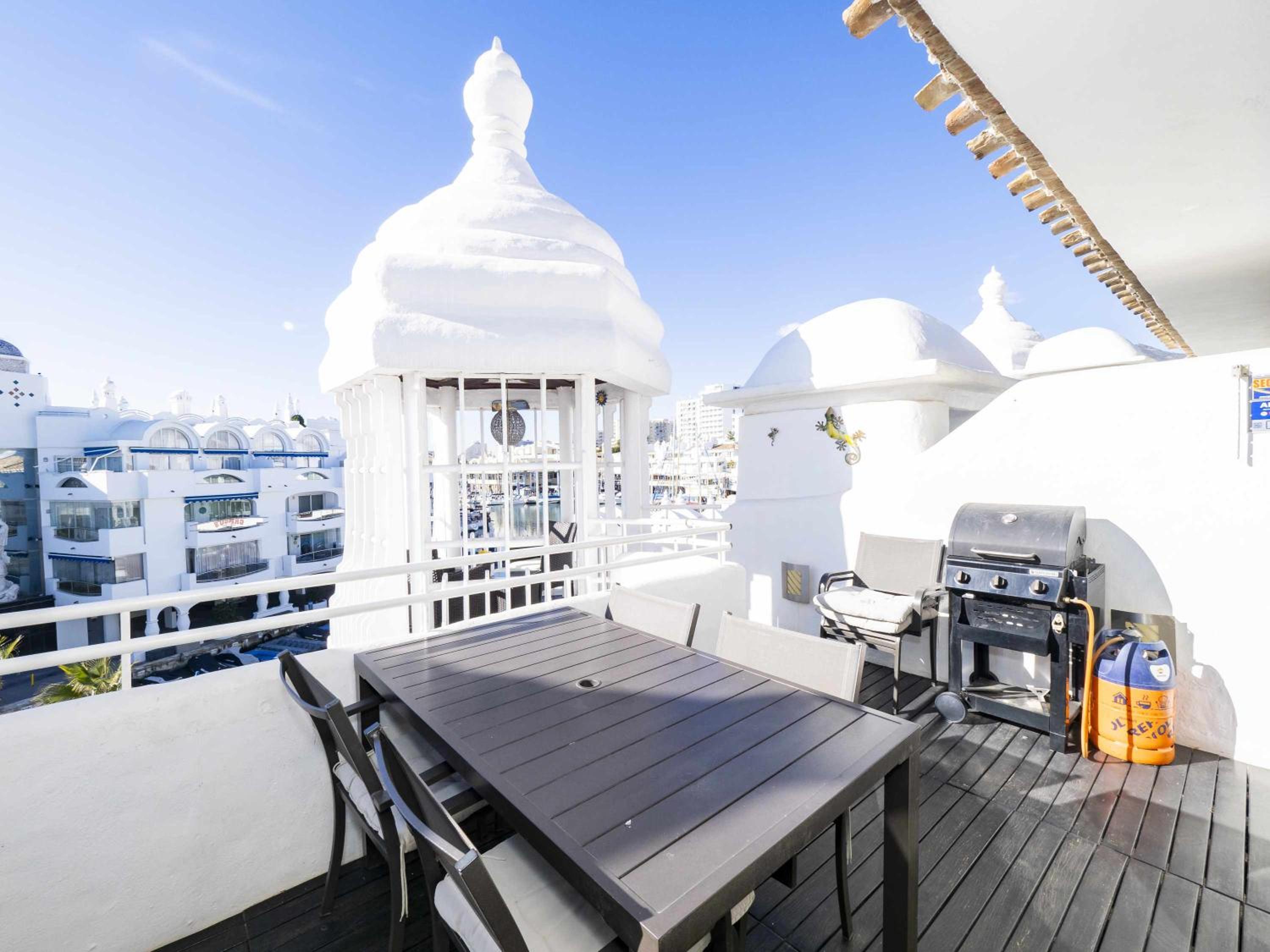 Mshome Puerto Marina Exclusive view 5