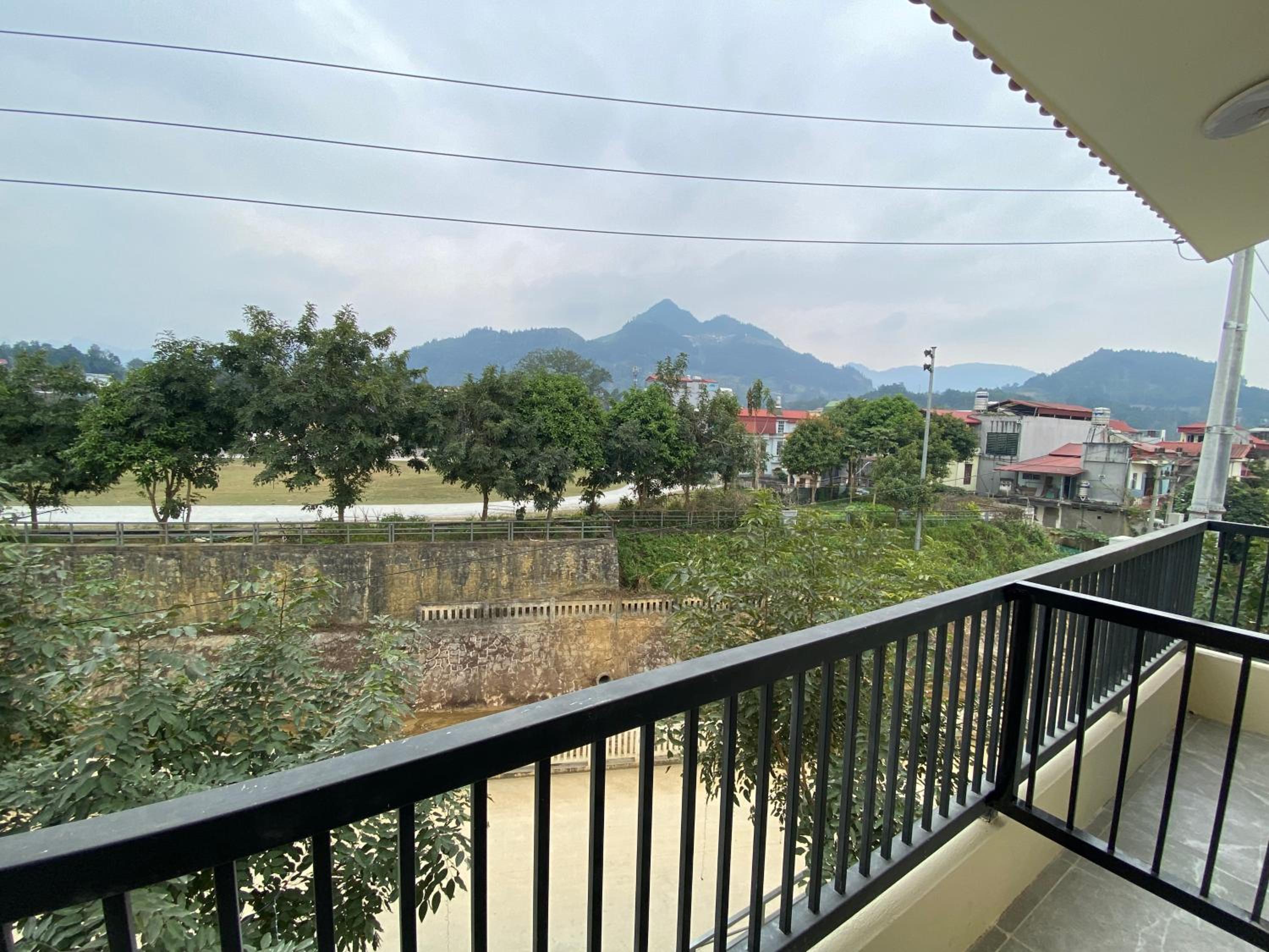 square Homestay & coffee view 4