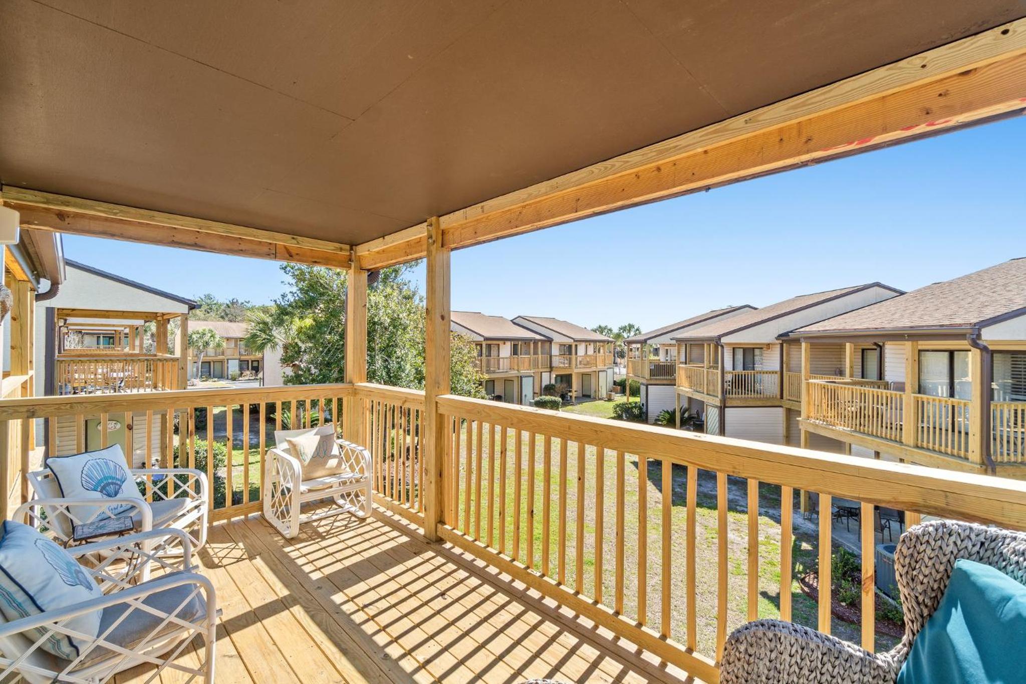 The Salty Suite Beach House- heated pool! hot tub! pet and family friendly! No elevators! Park at your door! view 5