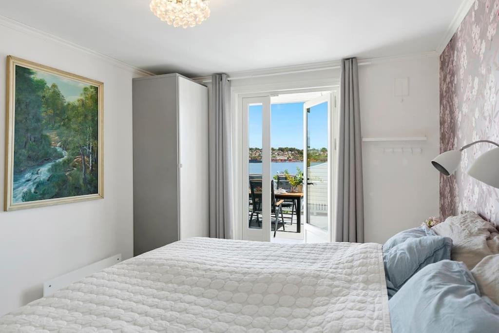 3-bedroom terrace house with incredible sea views