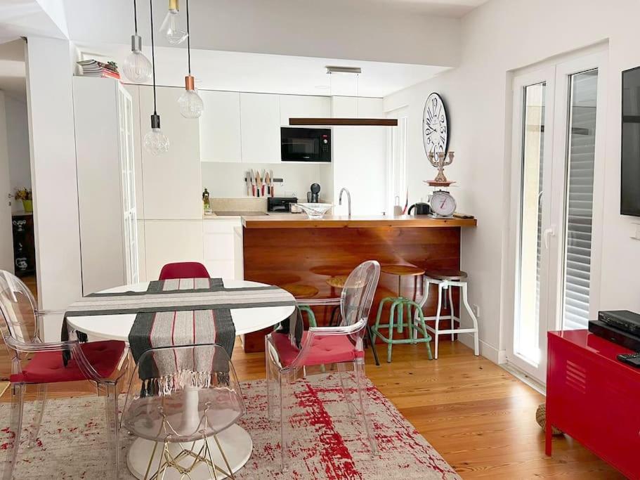 LXLUXHOME - Family and Cozy Apartment - AC - Parking - Lift
