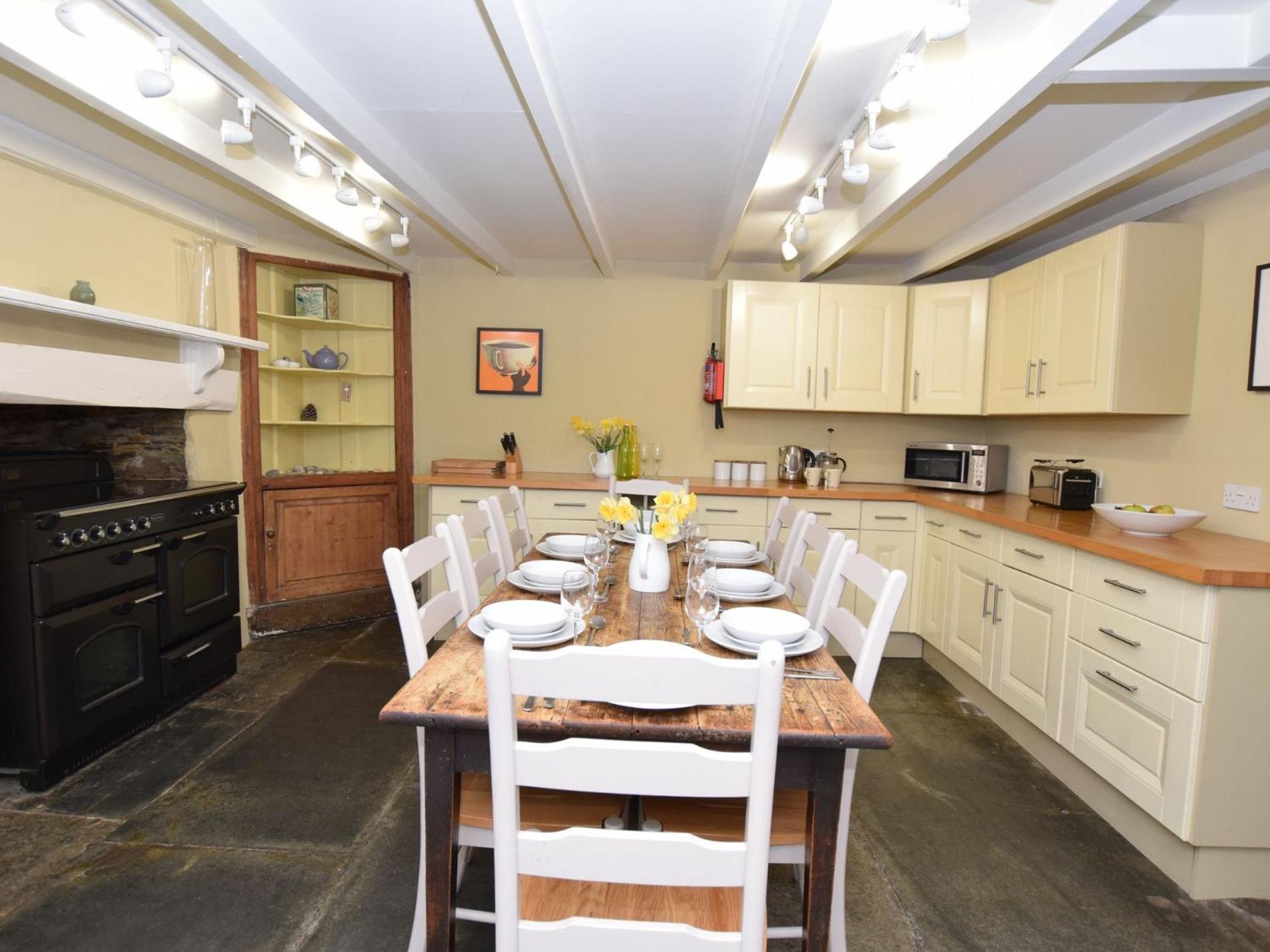 4 Bed in Tintagel oc-tolbo view 5