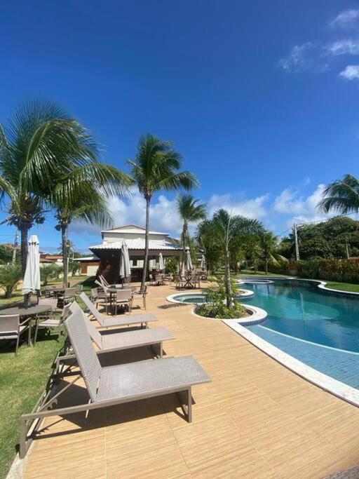 Refúgio Beira-Mar: 100m da praia (village Itacimirim)