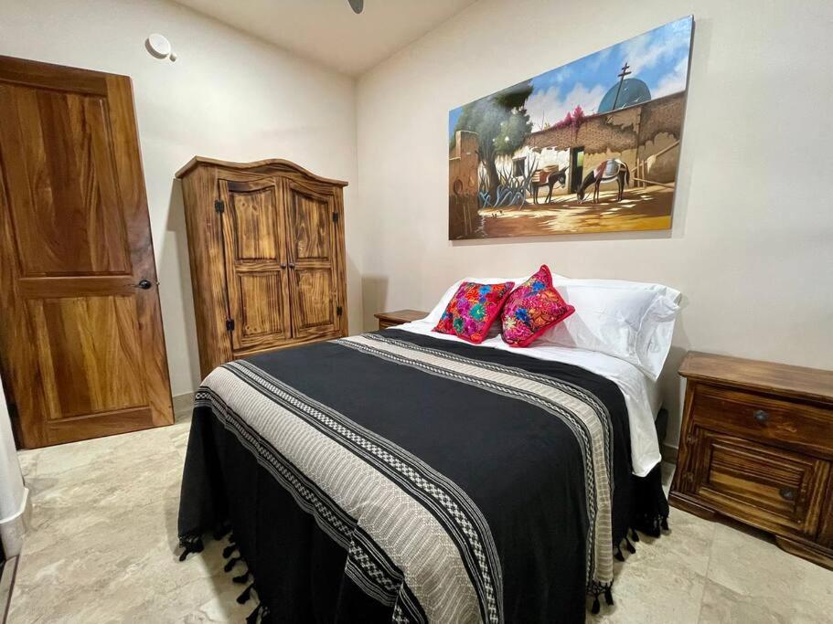 Casa Bella Cerritos, 3 bed home, Pool, Ocean View view 4