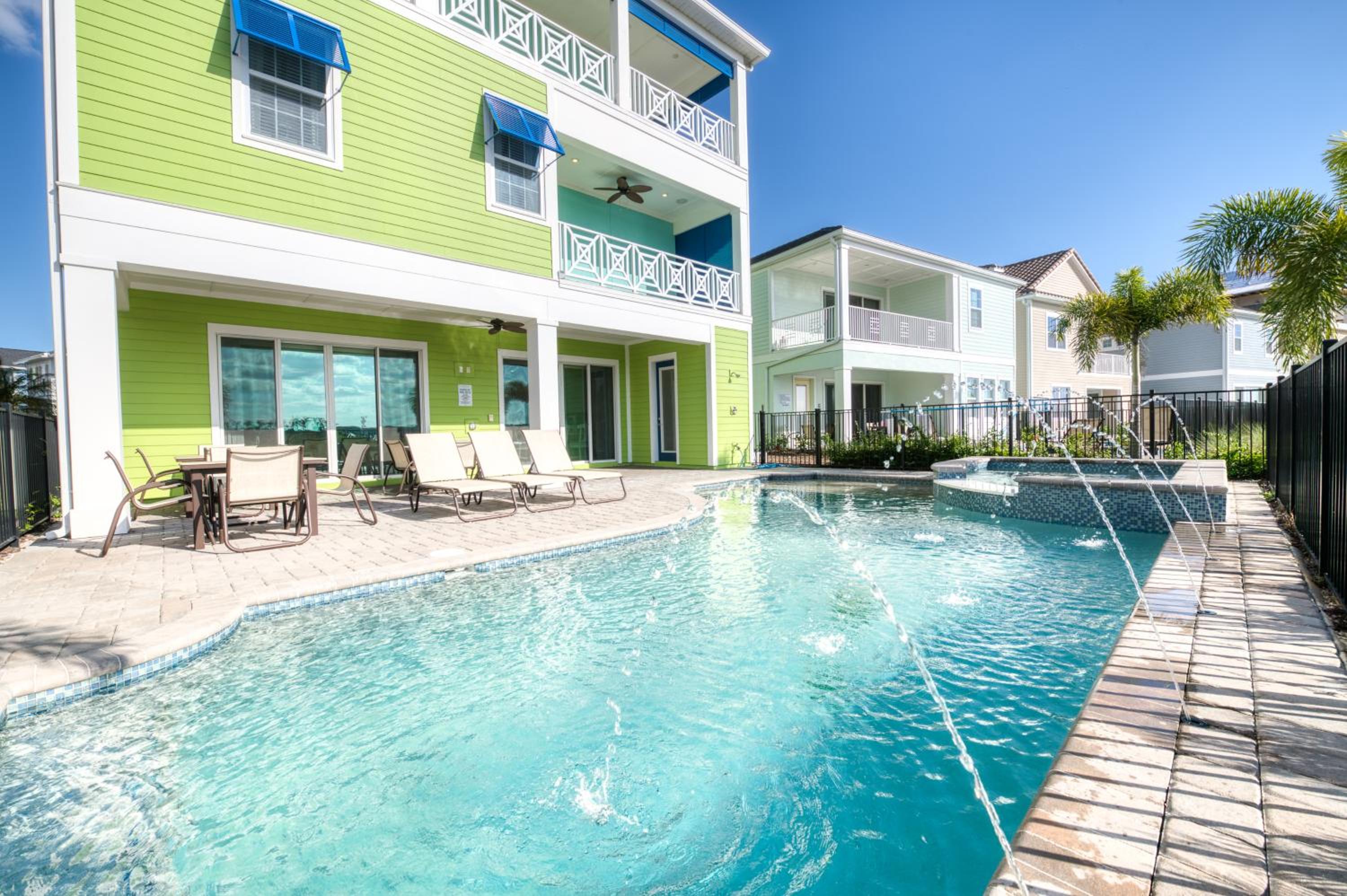 Margaritaville Cottages Orlando by Rentyl with H2O Waterpark