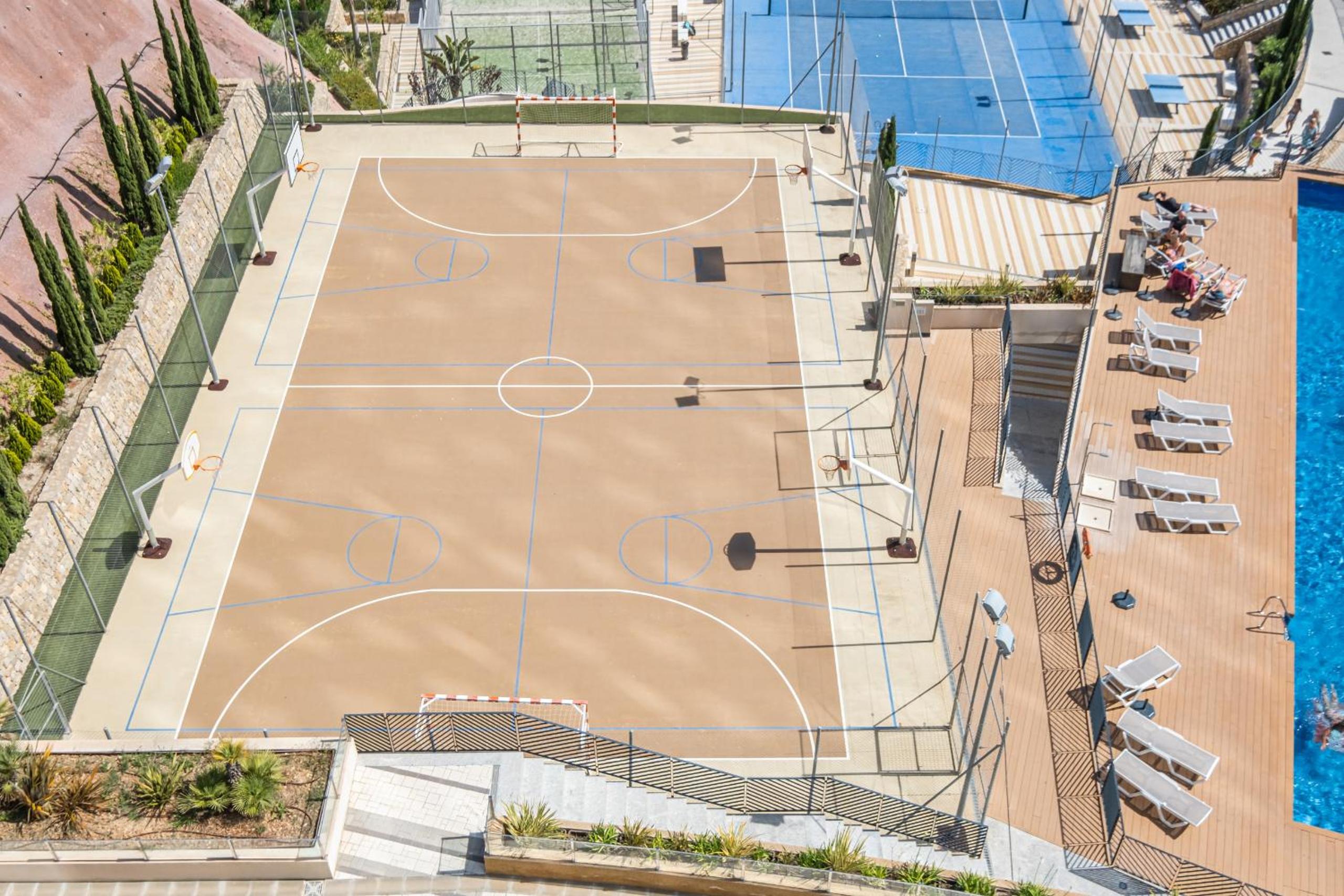 activities & amenities