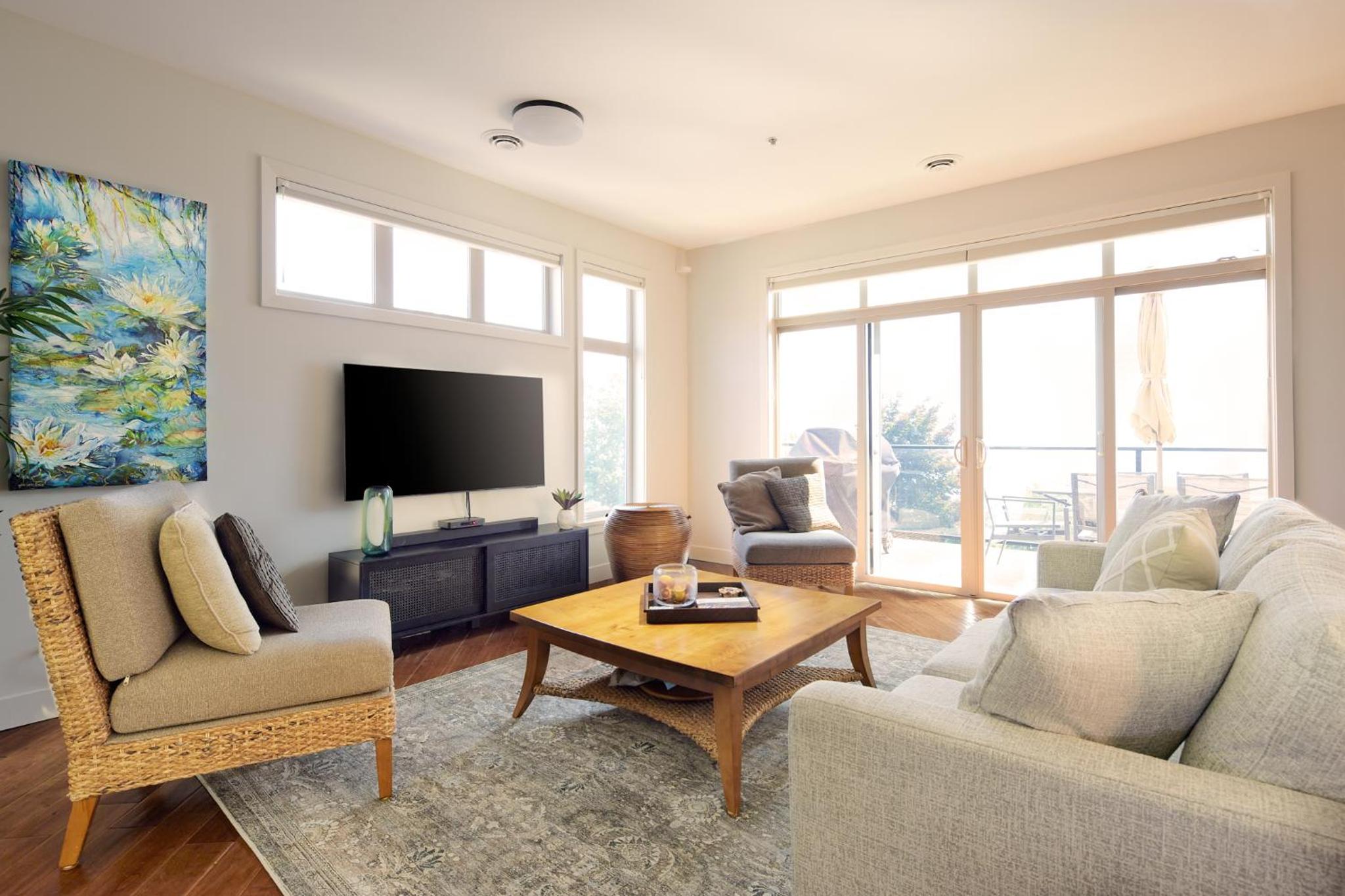 Lakeside Luxe Haven