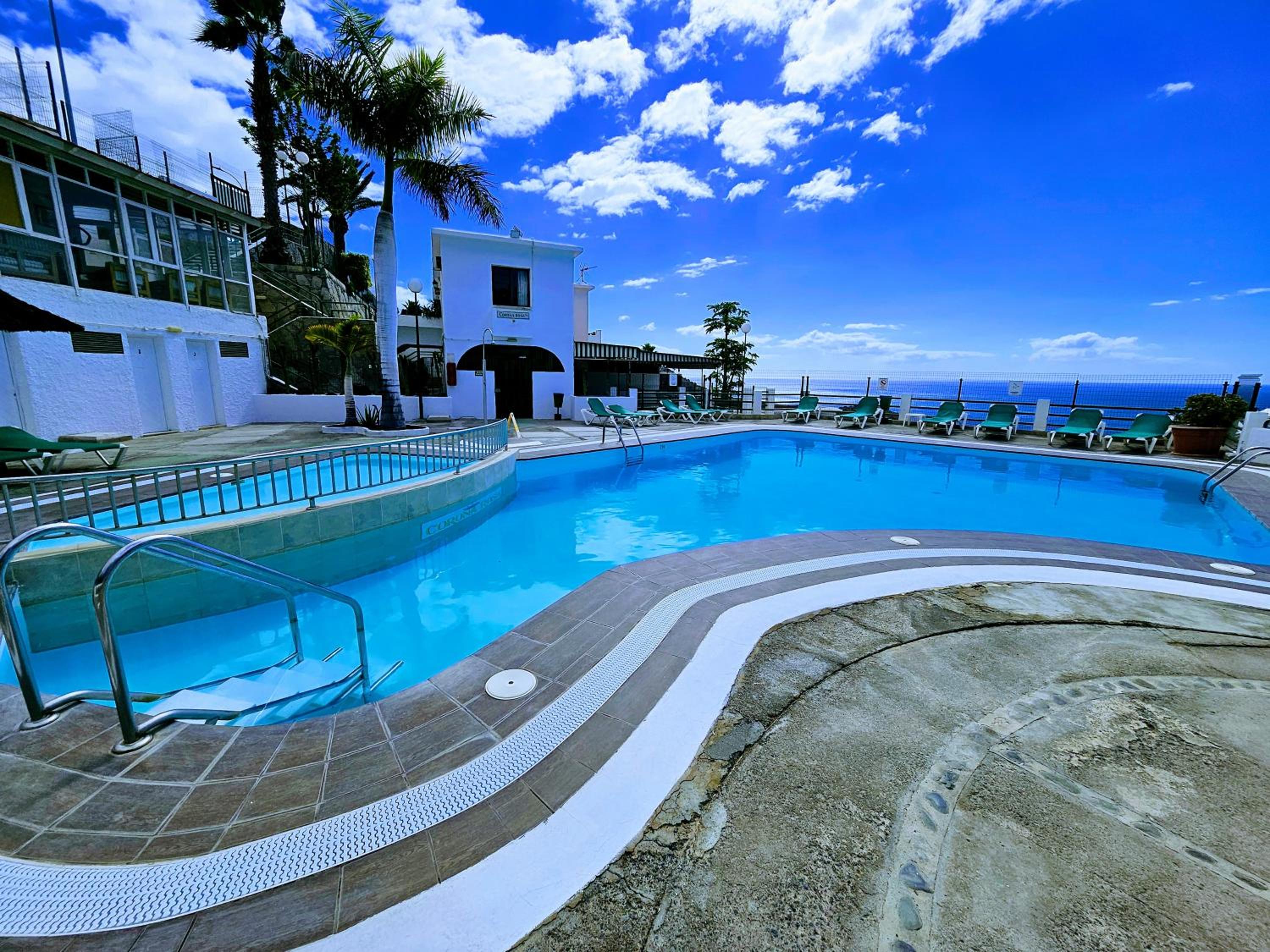 Corona Rosa Ocean View
