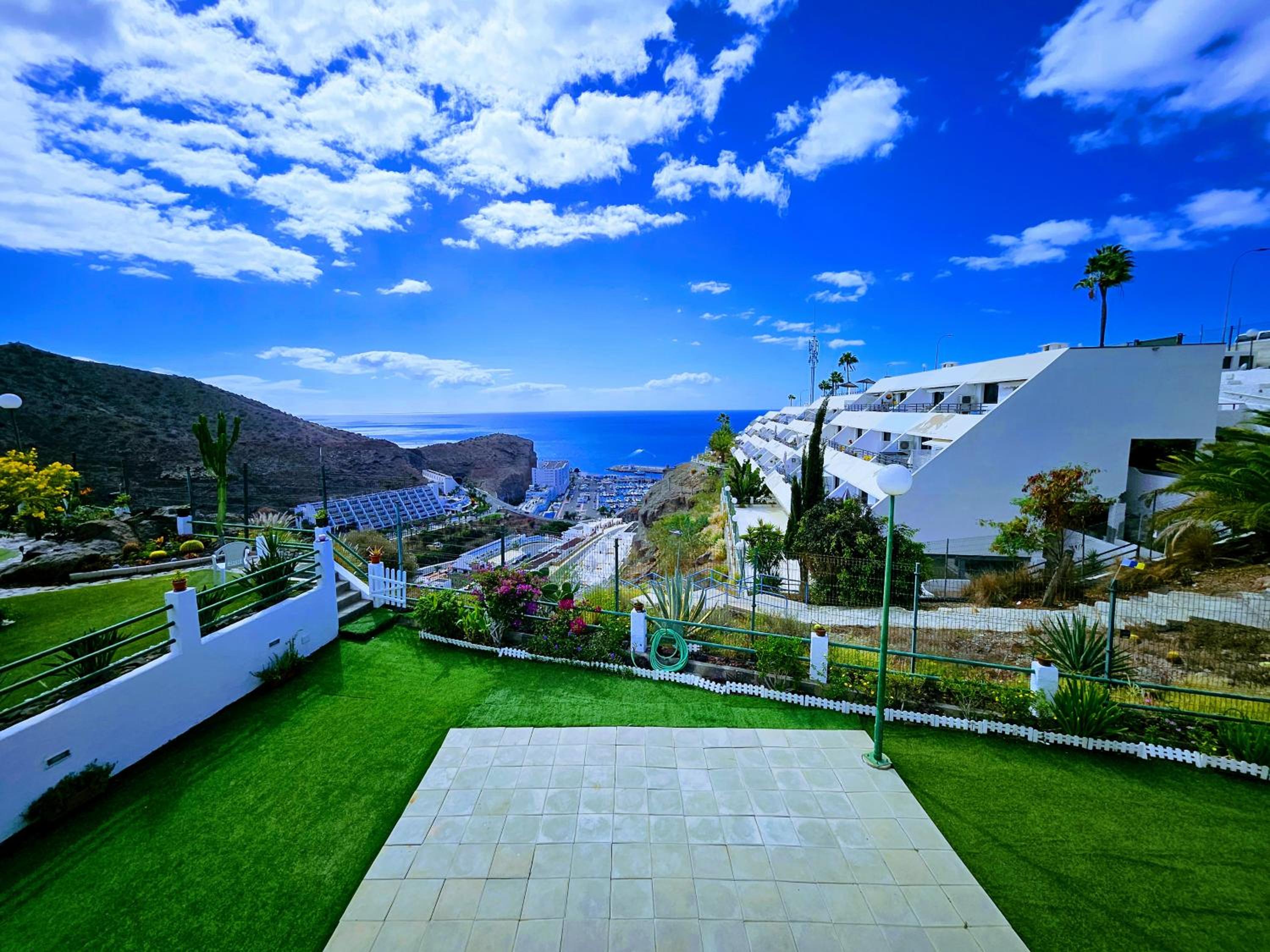 Corona Rosa Ocean View