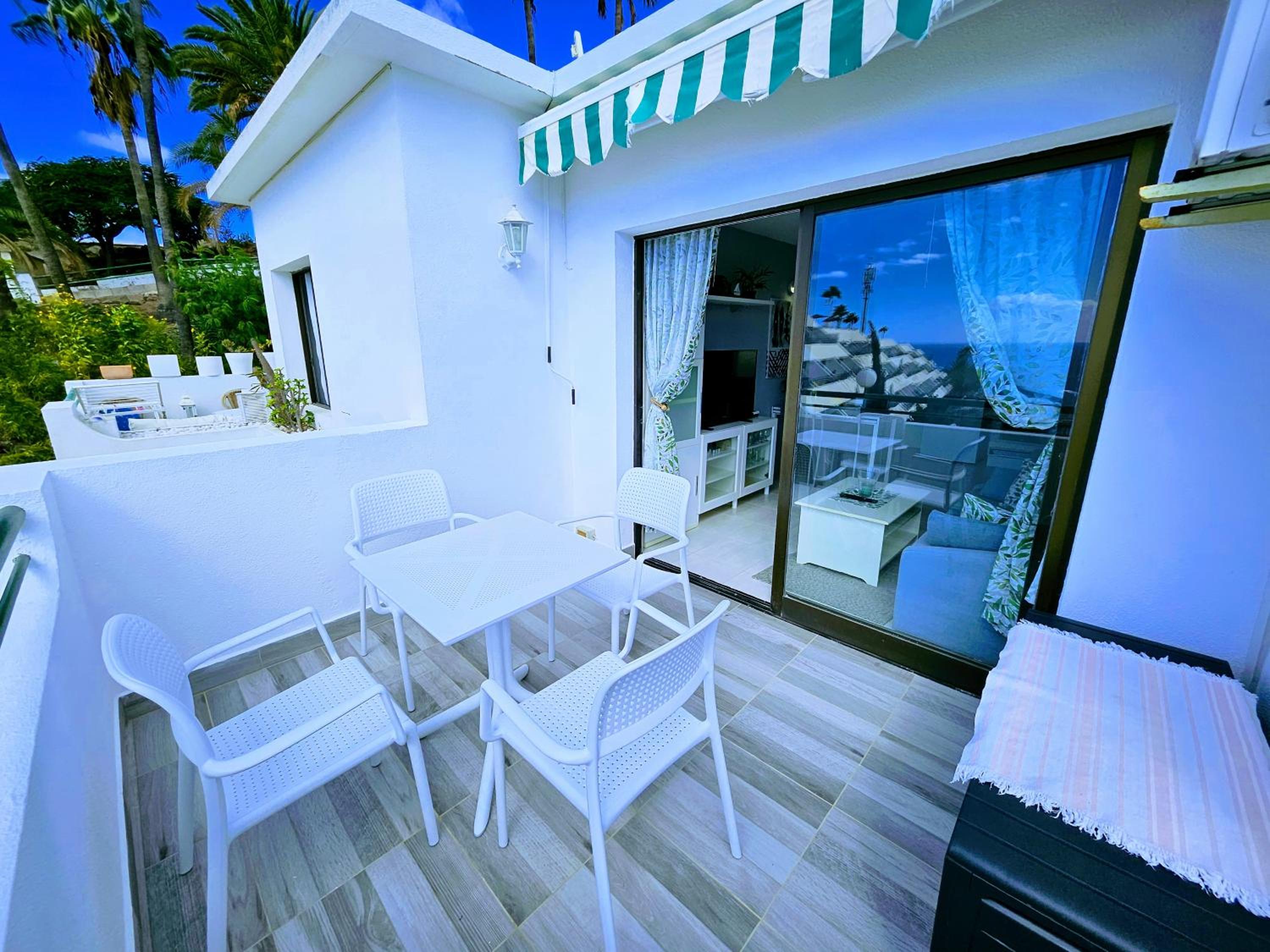 Corona Rosa Ocean View